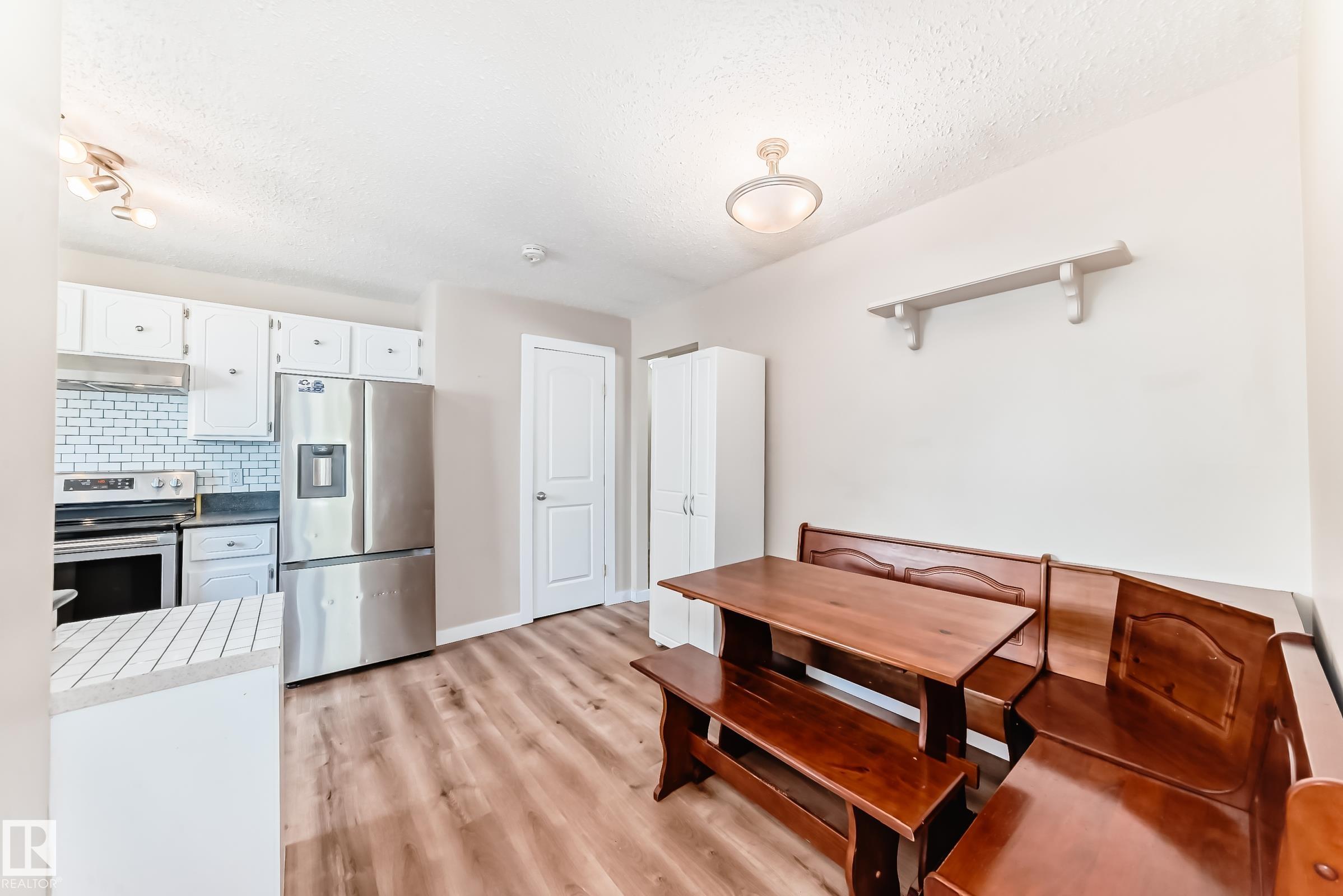 Photo 10 at 3605 41 Street, Caledonia, Leduc