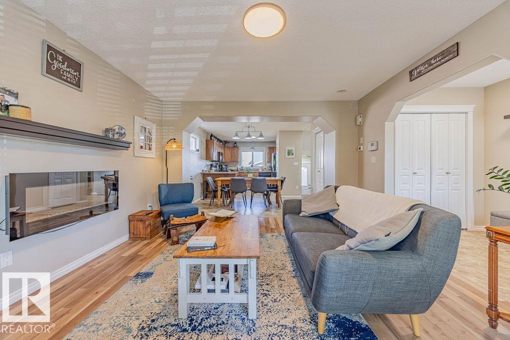 Photo 13 at 56 Vivian Way, Spruce Village, Spruce Grove