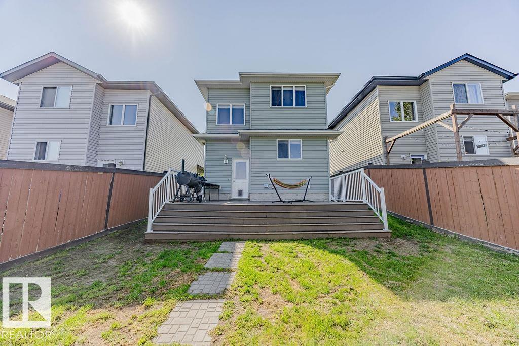 Photo 4 at 56 Vivian Way, Spruce Village, Spruce Grove