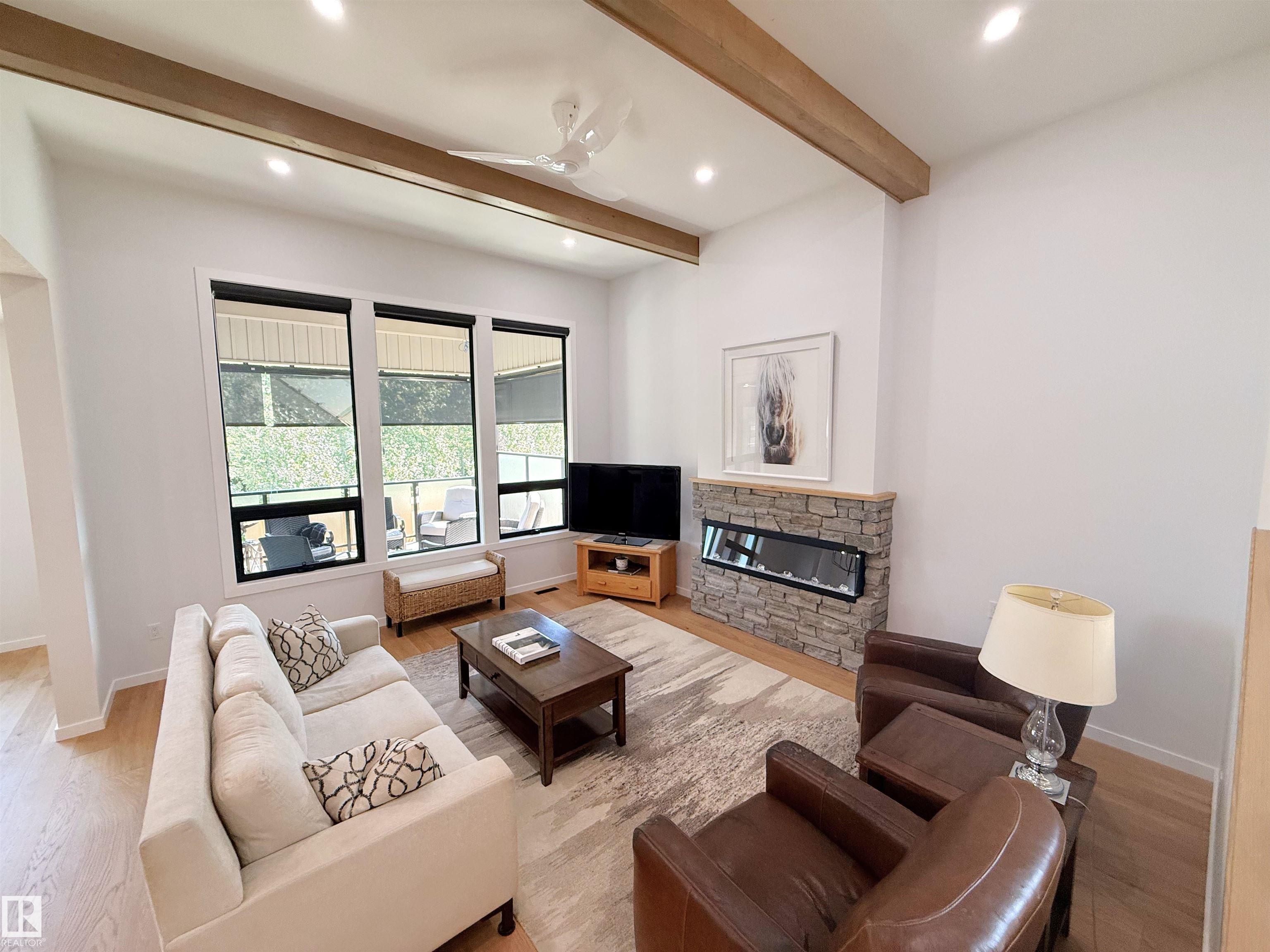 Photo 13 at 8 Arthur Way, Aspen Glen, Spruce Grove