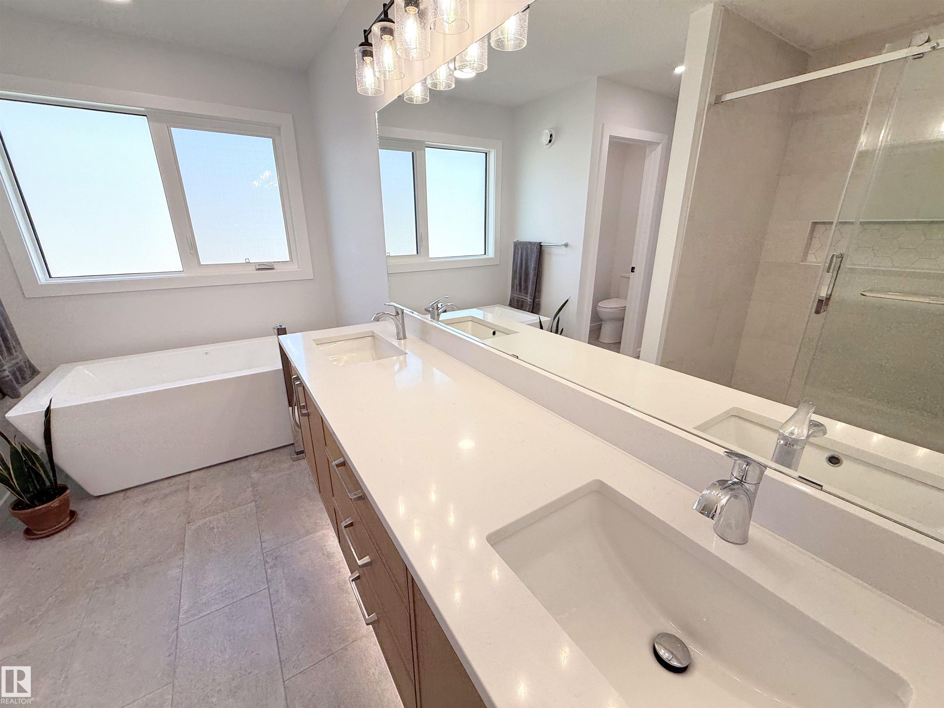 Photo 28 at 8 Arthur Way, Aspen Glen, Spruce Grove