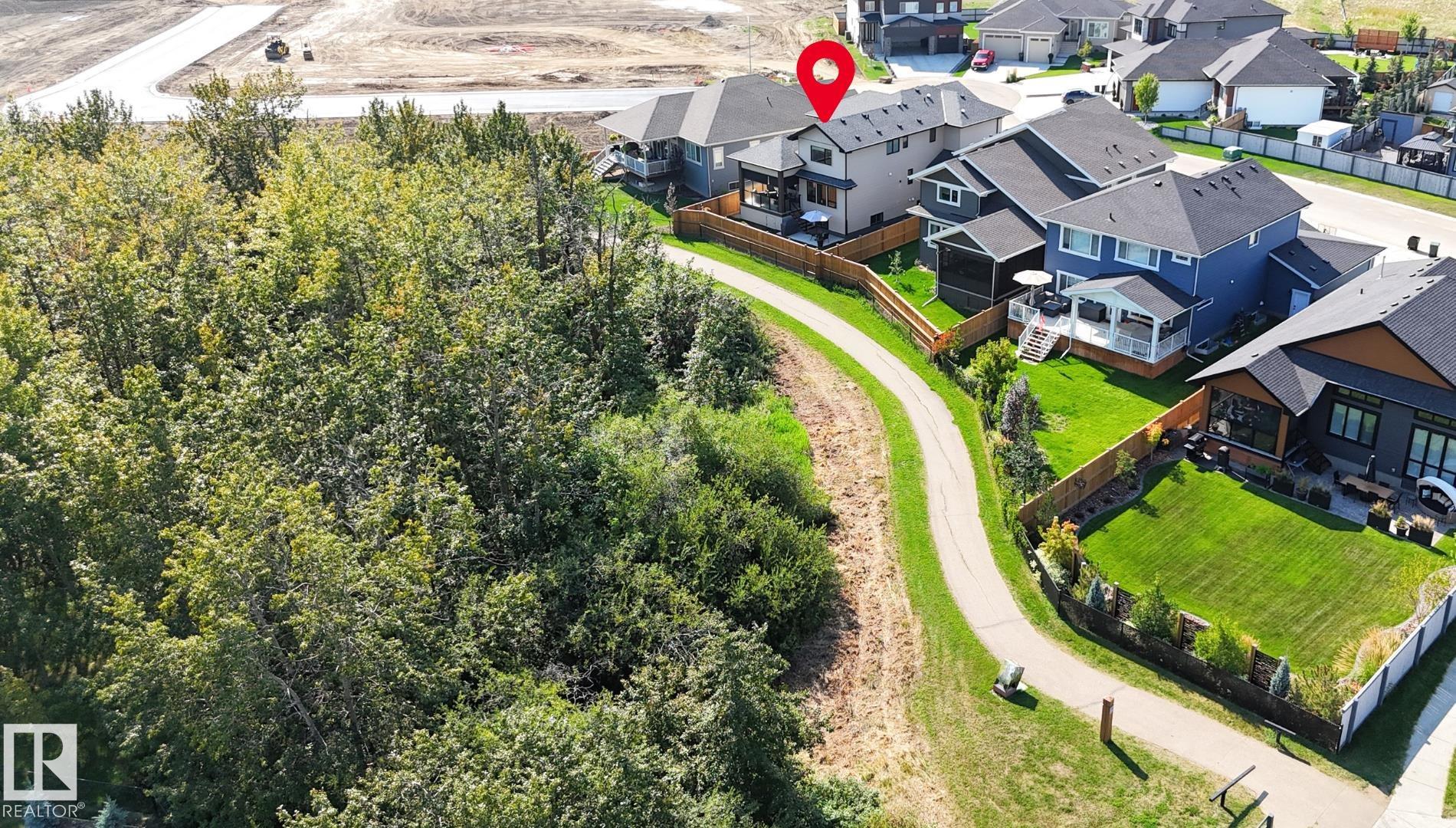 Photo 6 at 8 Arthur Way, Aspen Glen, Spruce Grove