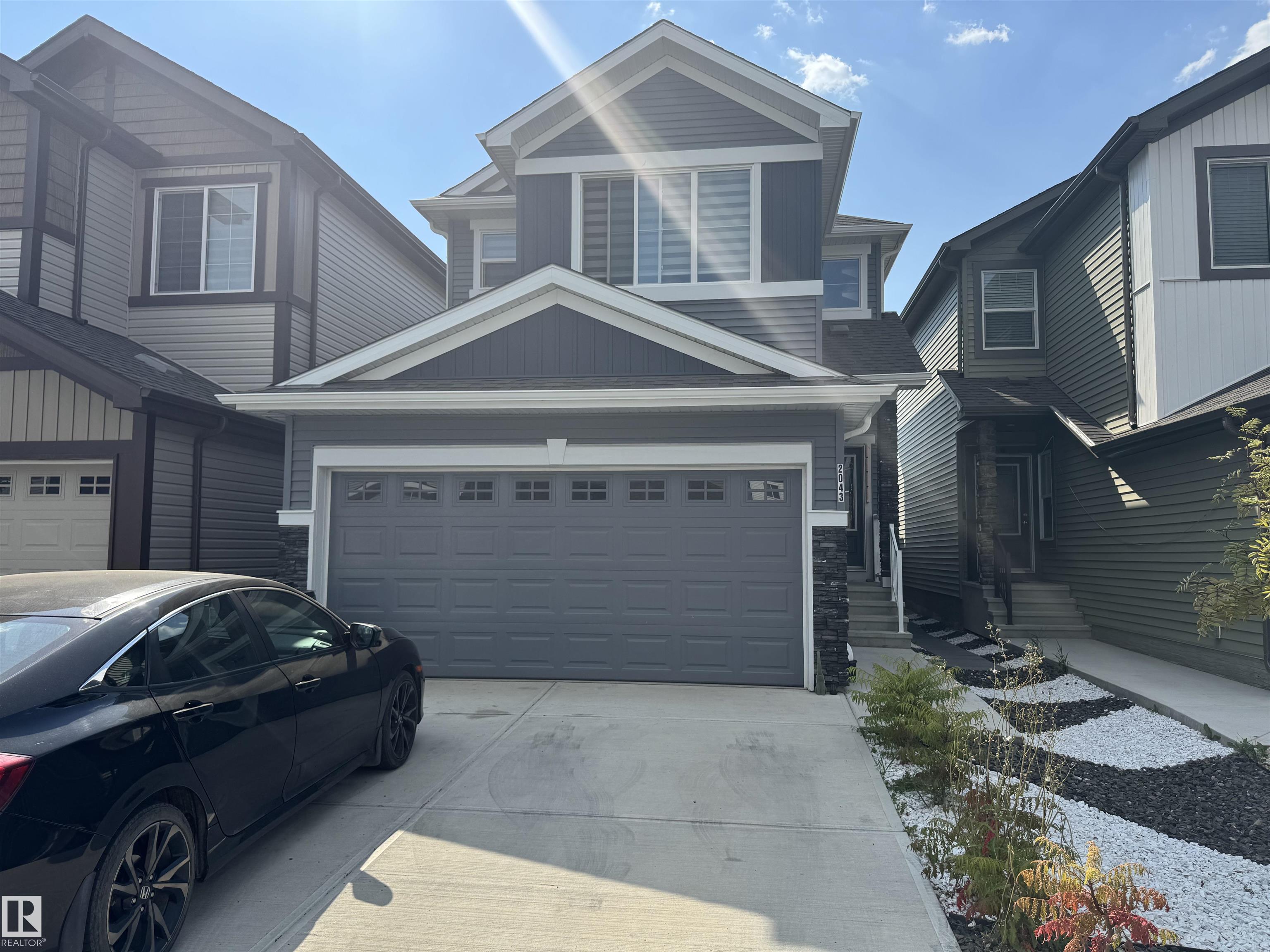2043 13 Avenue NW, Laurel, Edmonton 