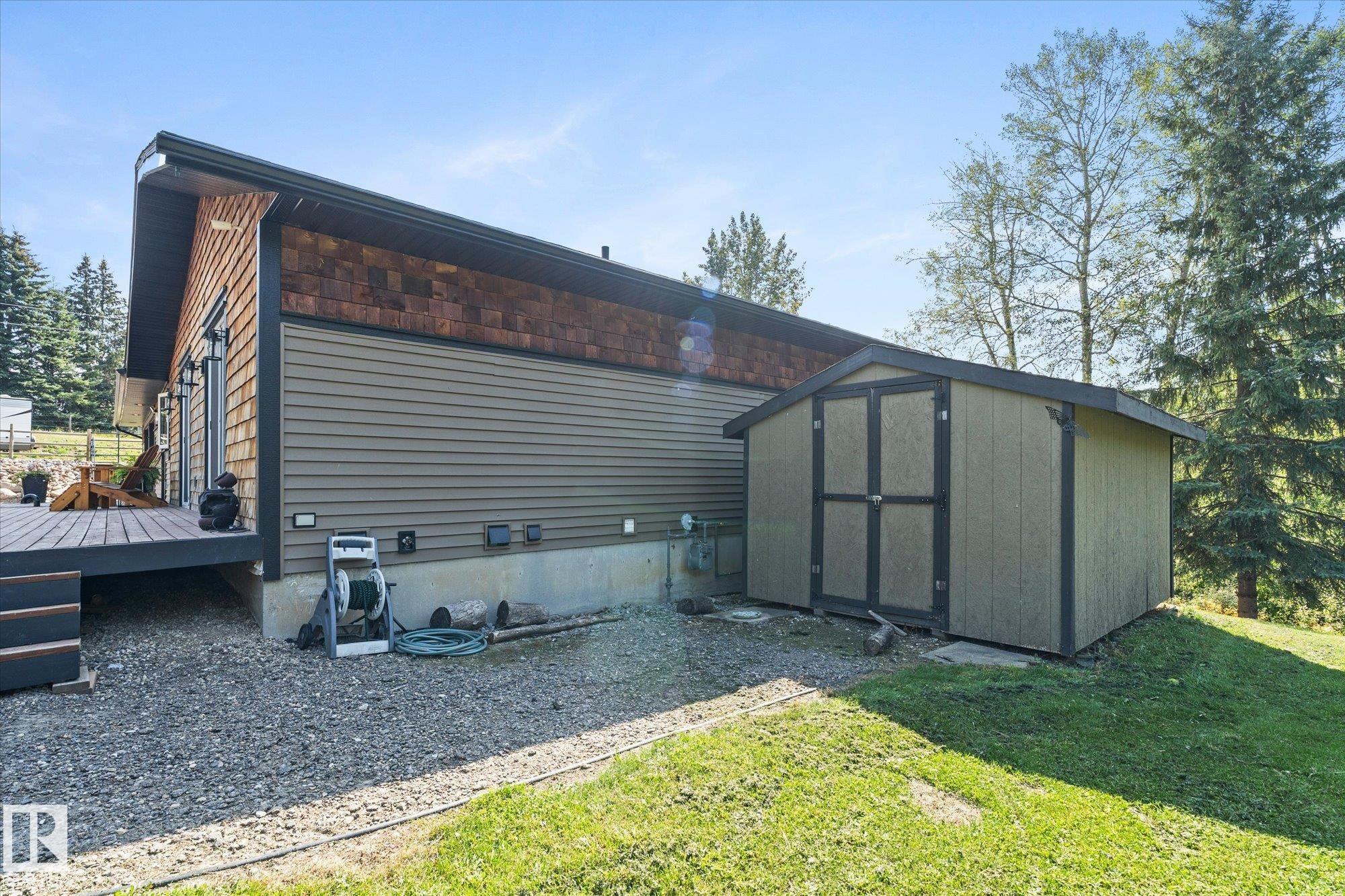 Photo 45 at 12 - 53333 Rge Road 20, Chateau Heights, Rural Parkland County