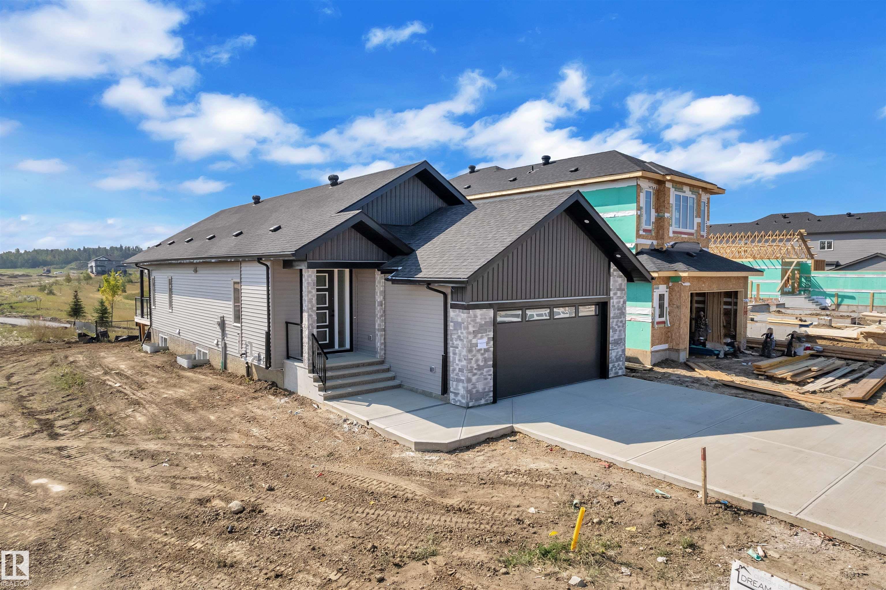 Photo 2 at 164 Caledon Crescent, Copperhaven, Spruce Grove