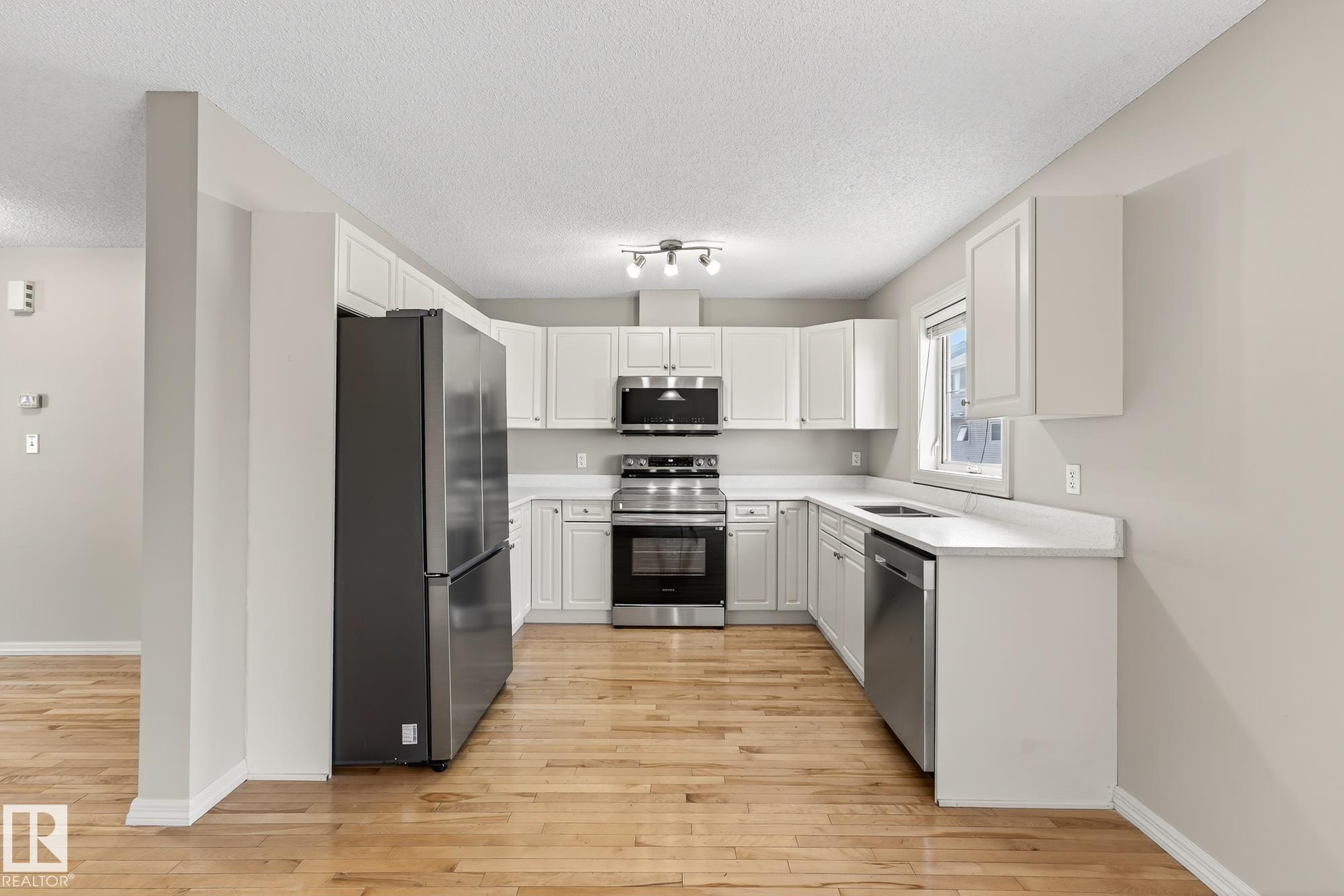 Photo 13 at 44 - 2336 Aspen Trail, Emerald Hills, Sherwood Park