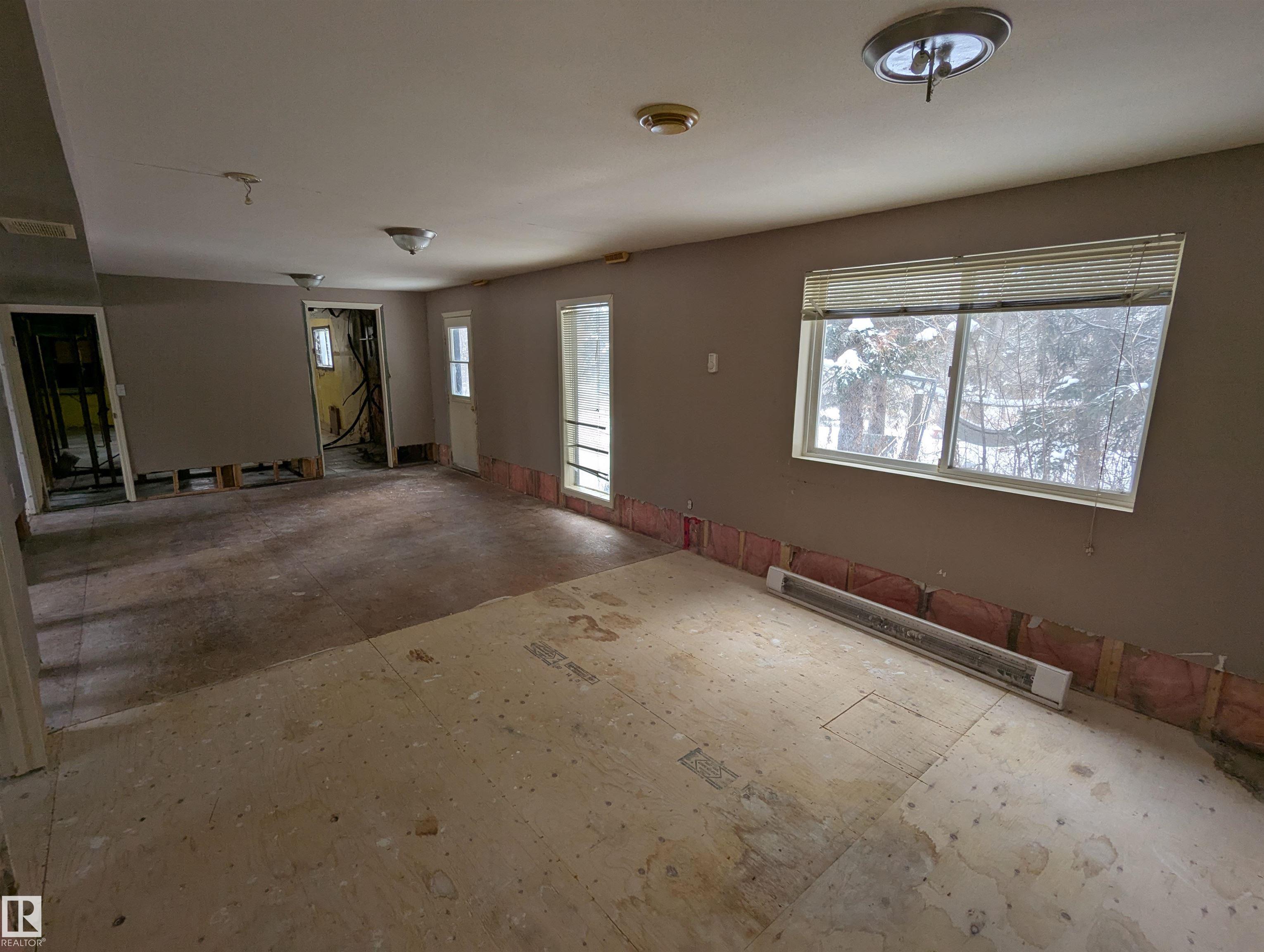 Photo 37 at 52414 Rge Road 20, Arrowhead Estates, Rural Parkland County