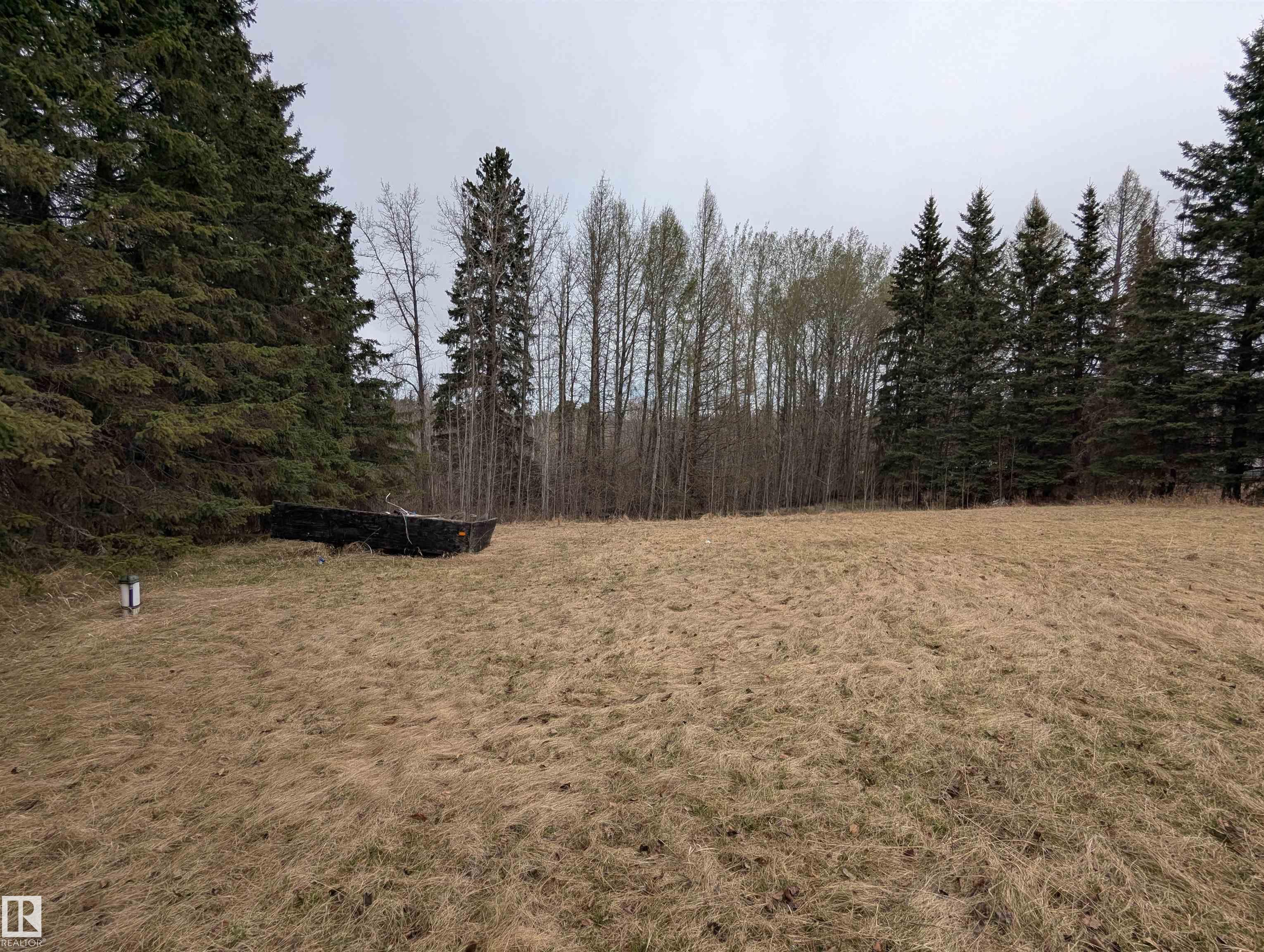Photo 8 at 52414 Rge Road 20, Arrowhead Estates, Rural Parkland County