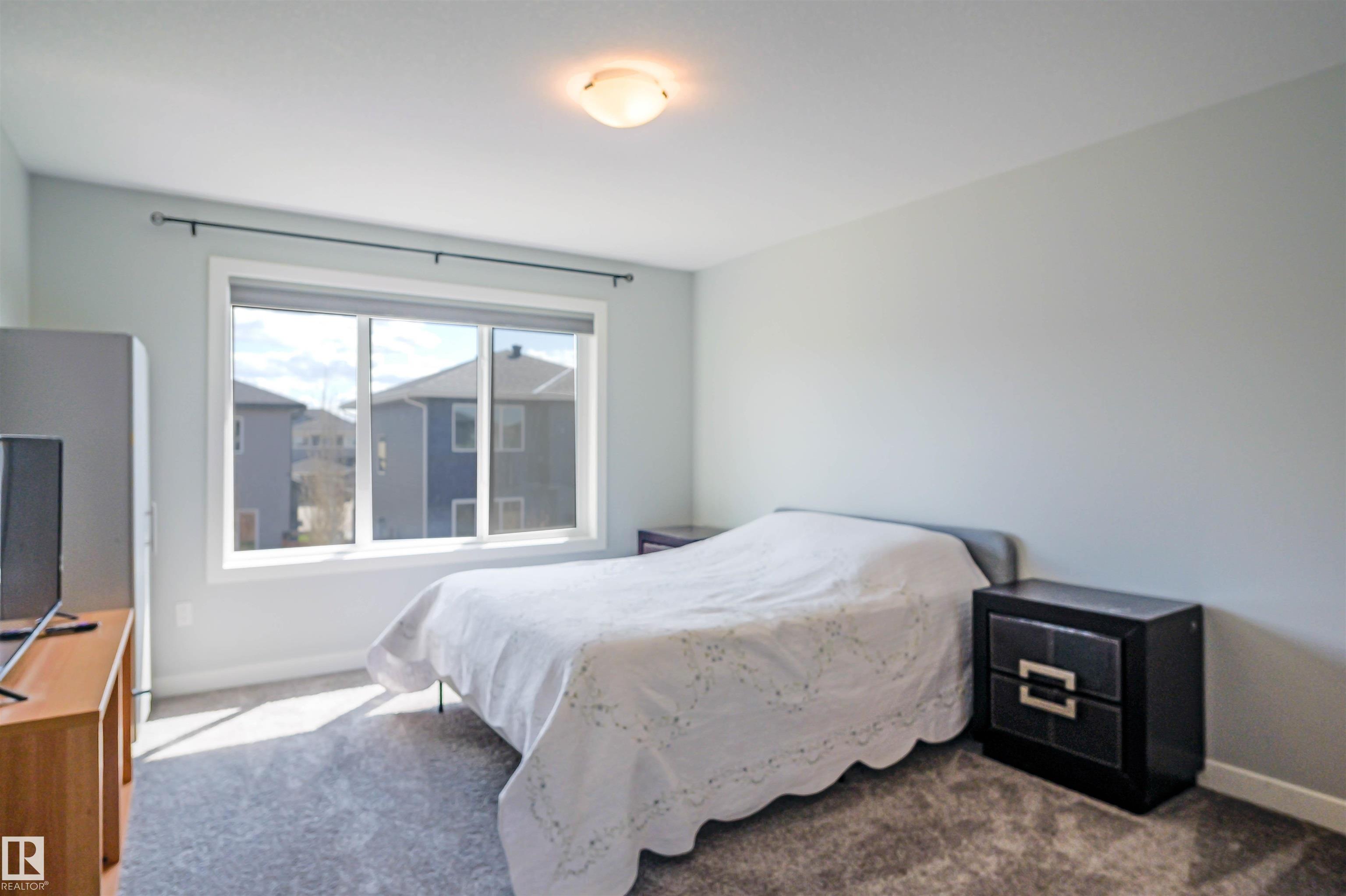 Photo 24 at 111 Kingsbury Circle, Kenton, Spruce Grove