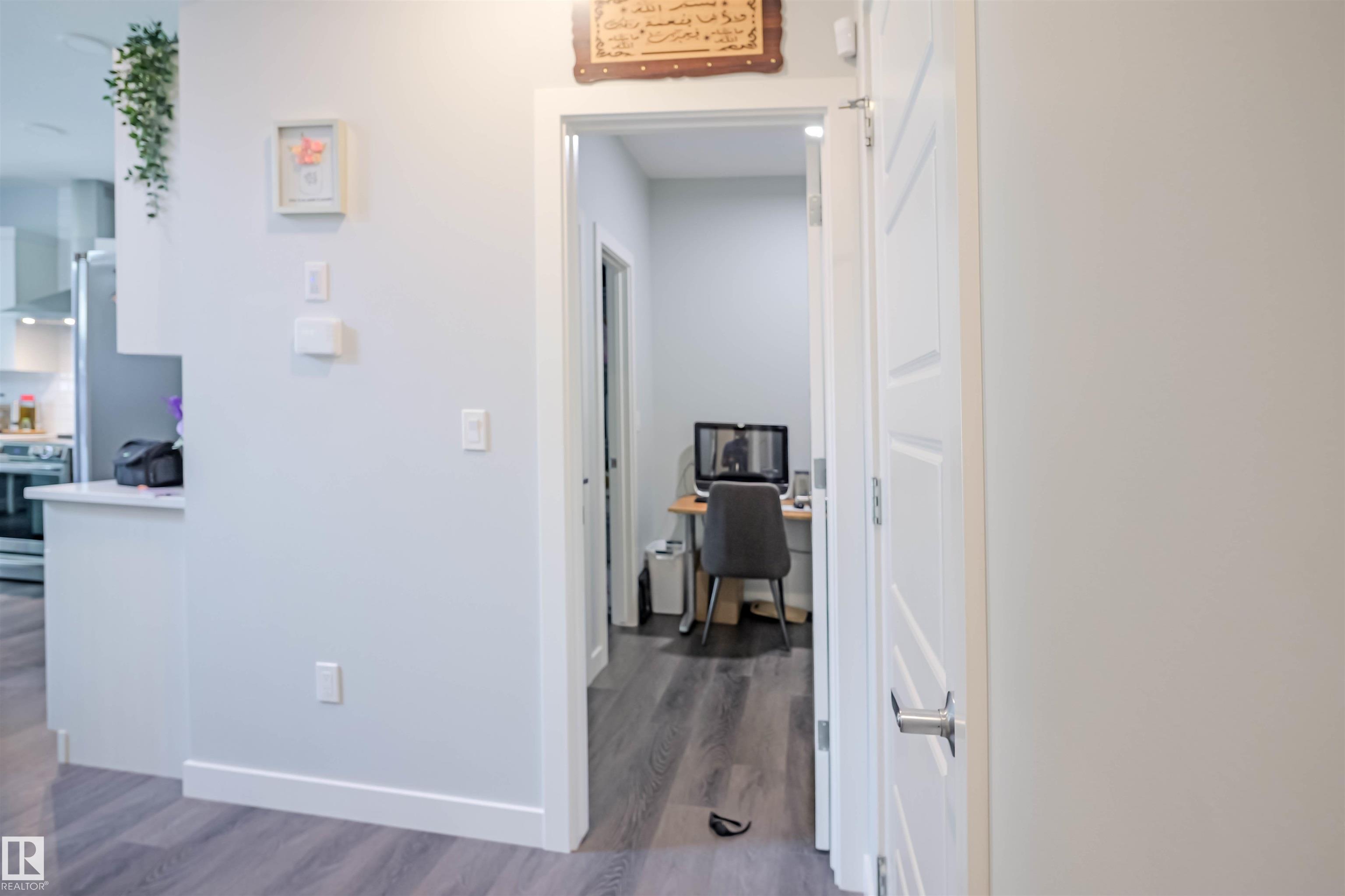 Photo 5 at 111 Kingsbury Circle, Kenton, Spruce Grove