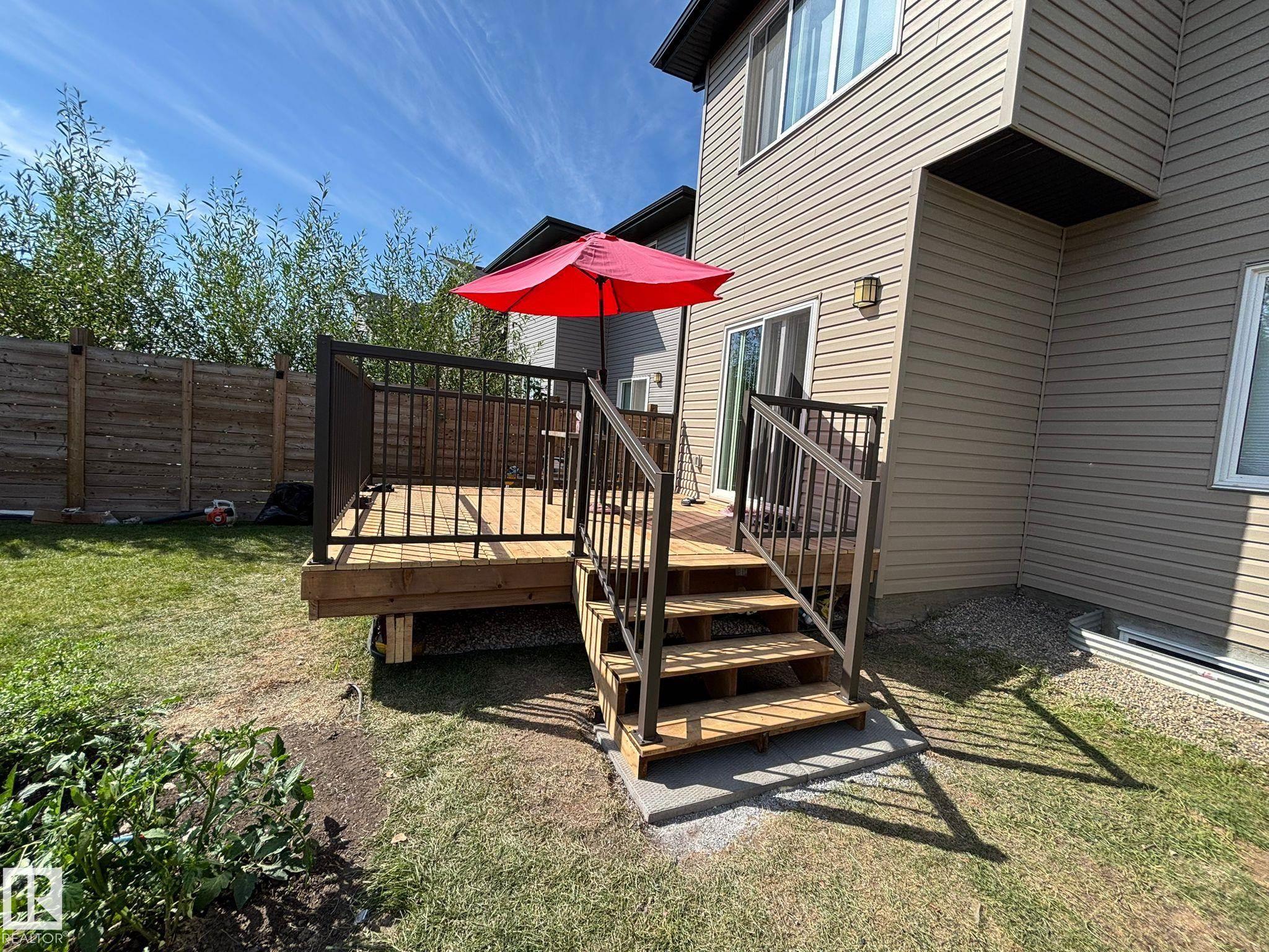 Photo 41 at 111 Kingsbury Circle, Kenton, Spruce Grove