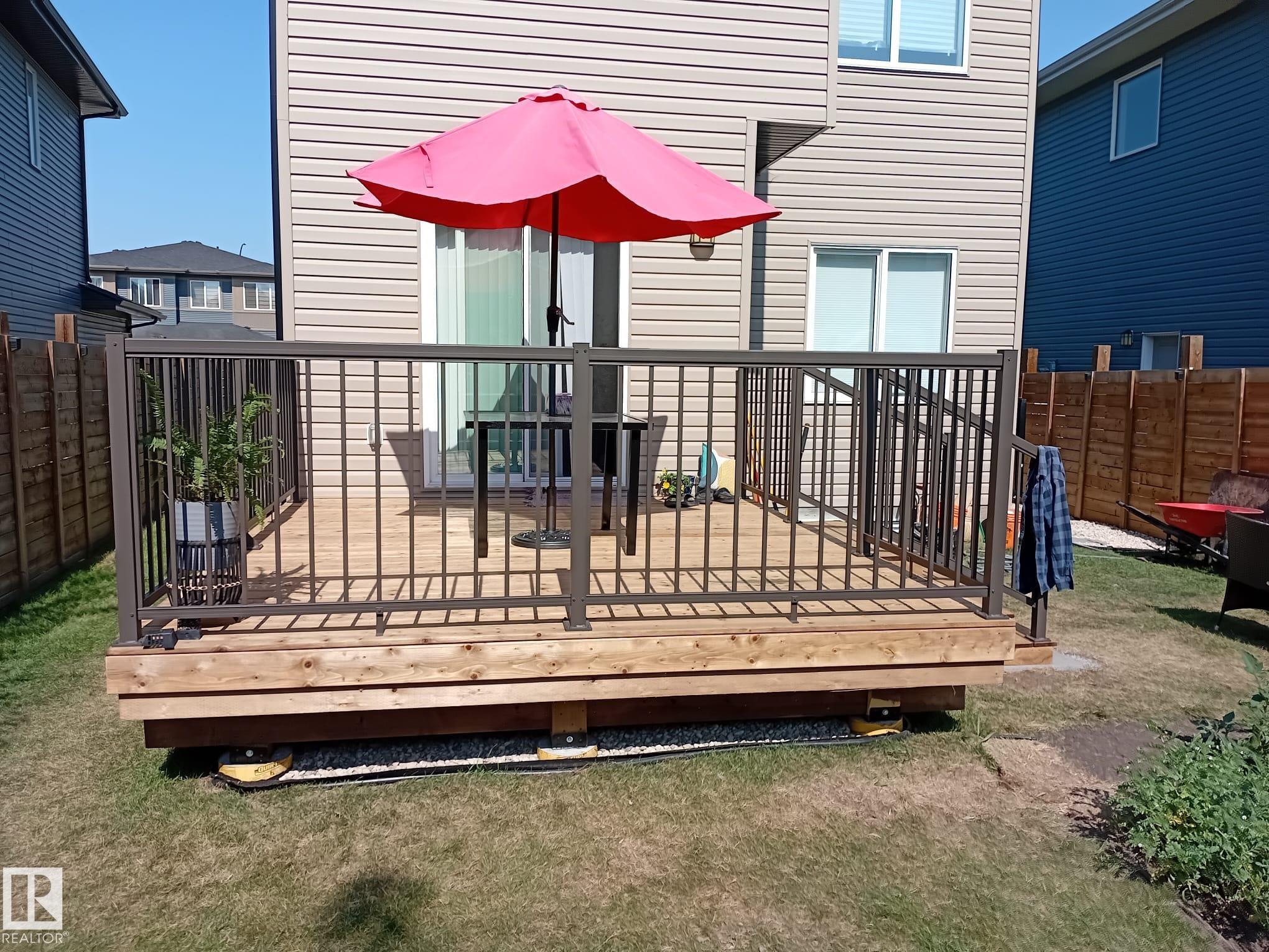 Photo 42 at 111 Kingsbury Circle, Kenton, Spruce Grove