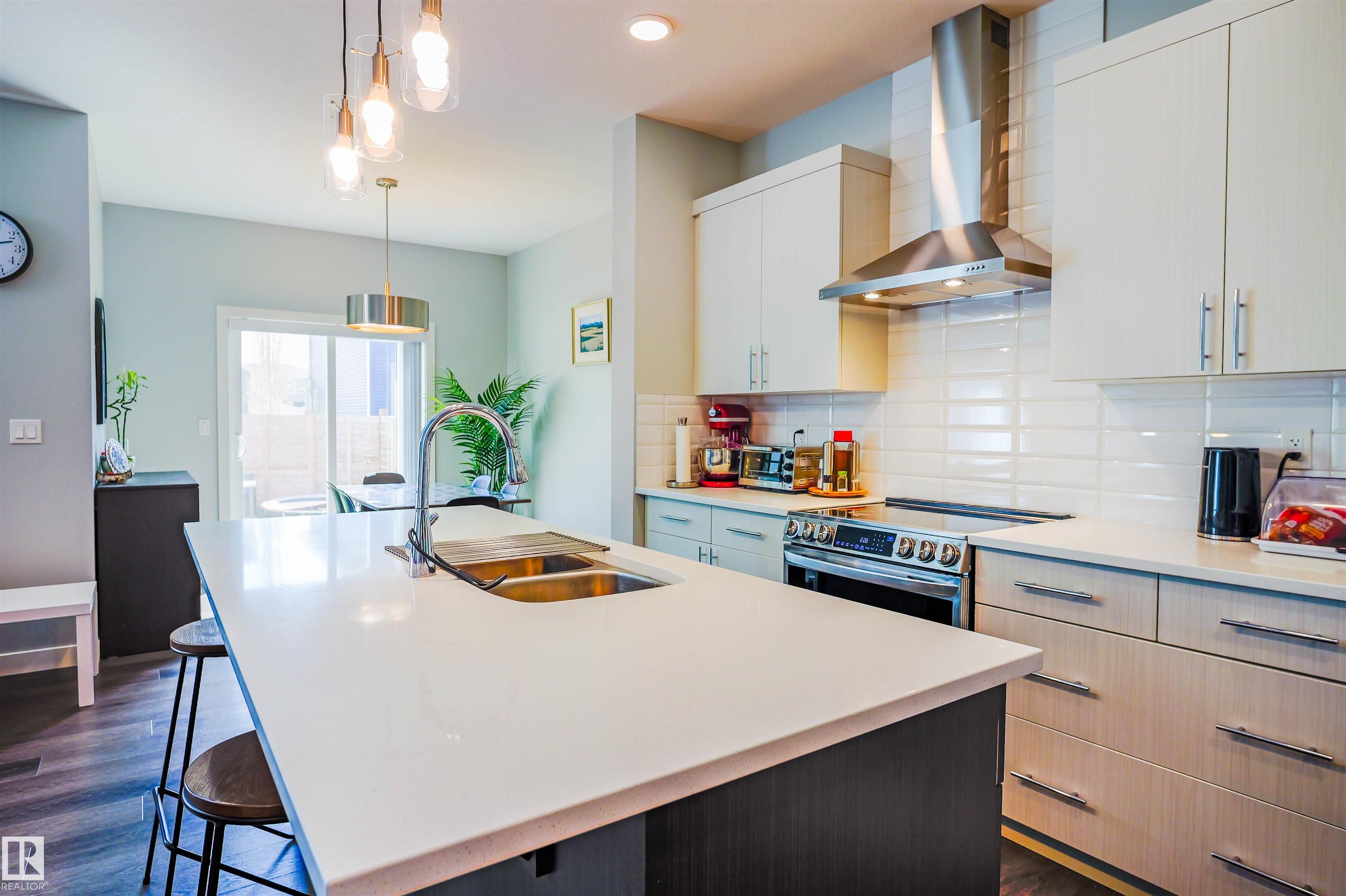 Photo 8 at 111 Kingsbury Circle, Kenton, Spruce Grove