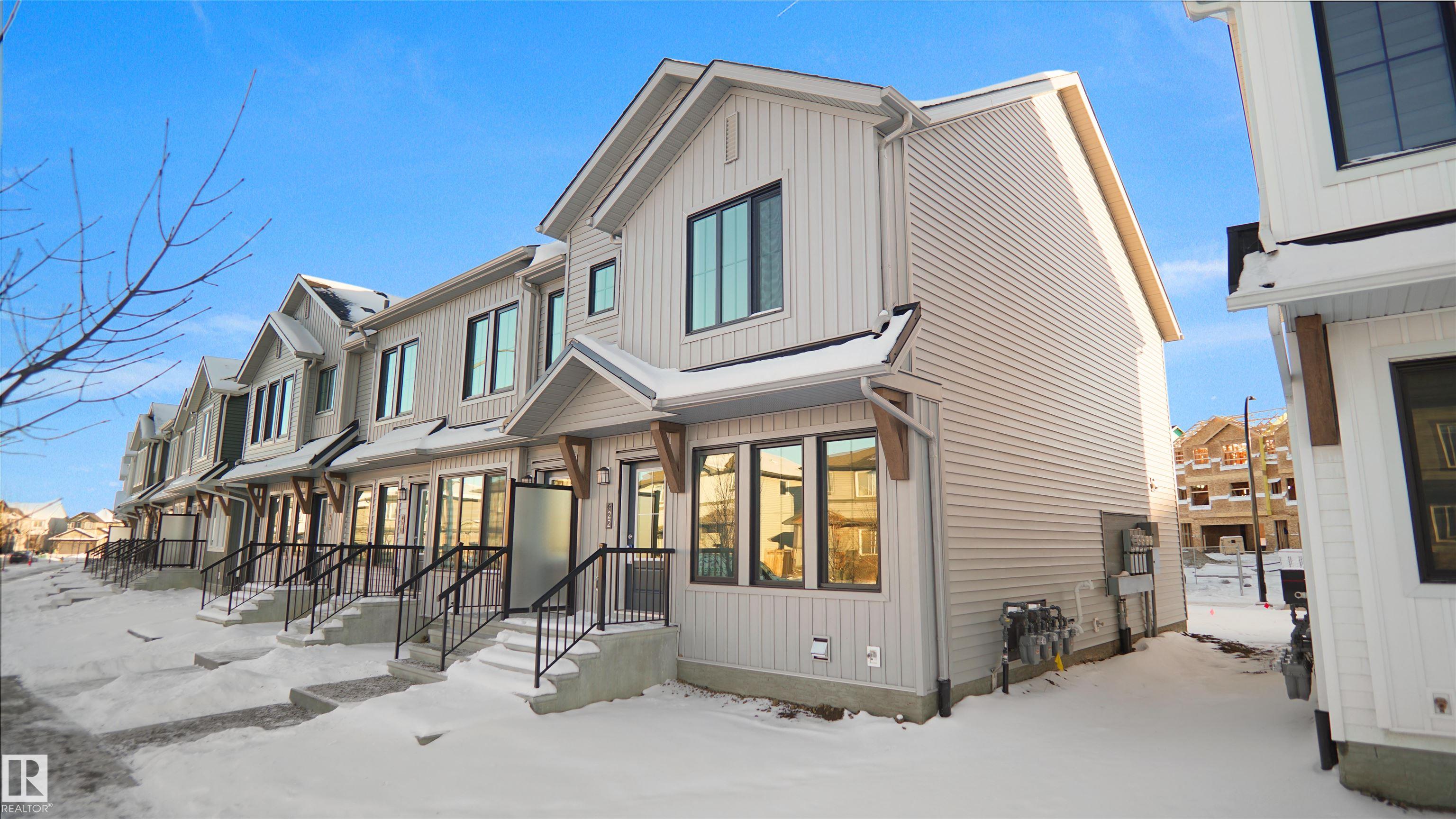 Photo 3 at 3 Elizabeth gardens, Easton, Spruce Grove