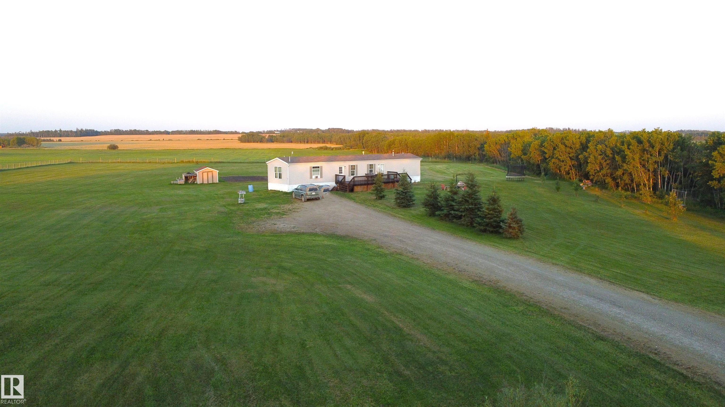 Photo 19 at 48041 Rge Road 264, None, Rural Leduc County