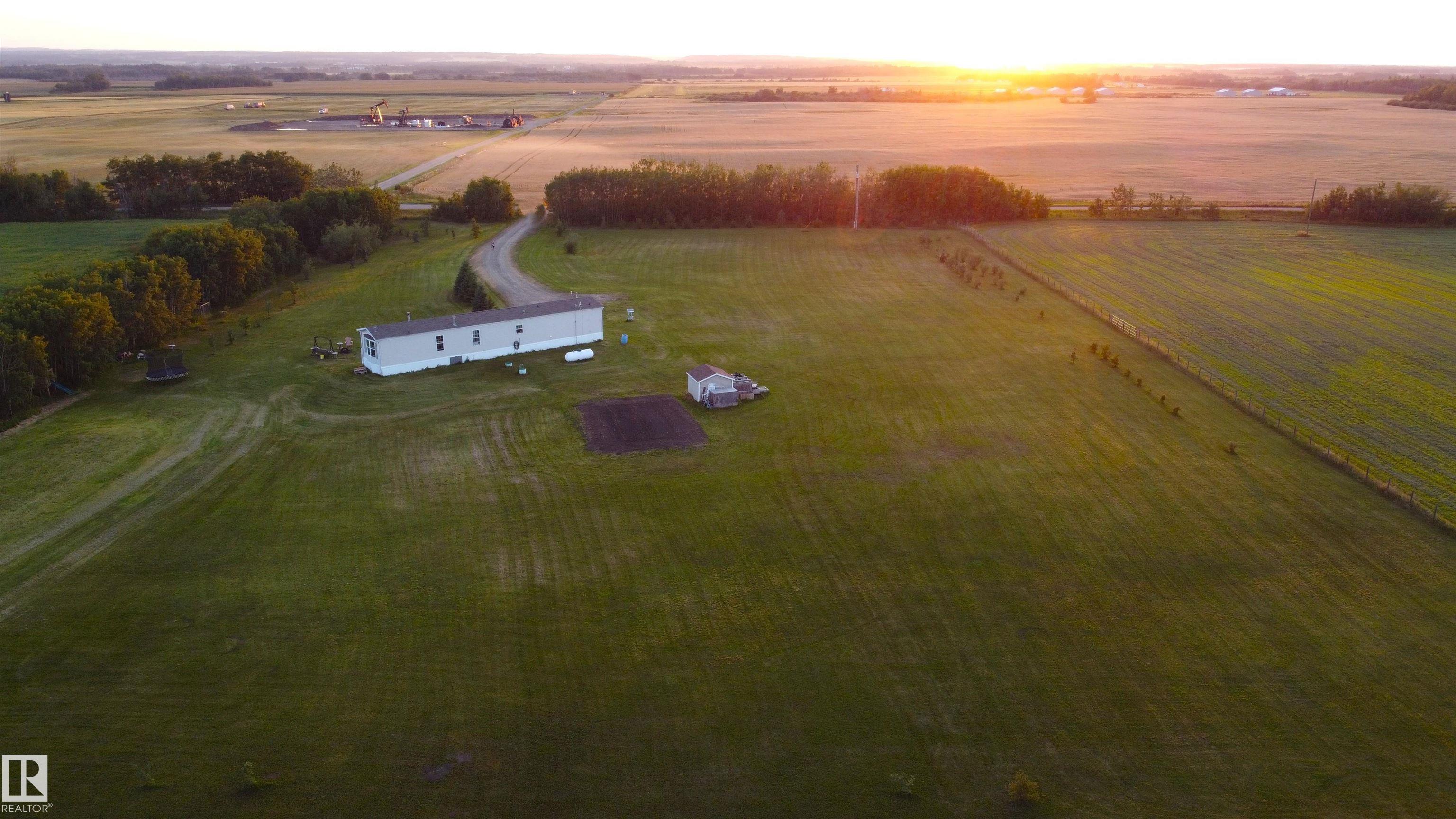 Photo 27 at 48041 Rge Road 264, None, Rural Leduc County