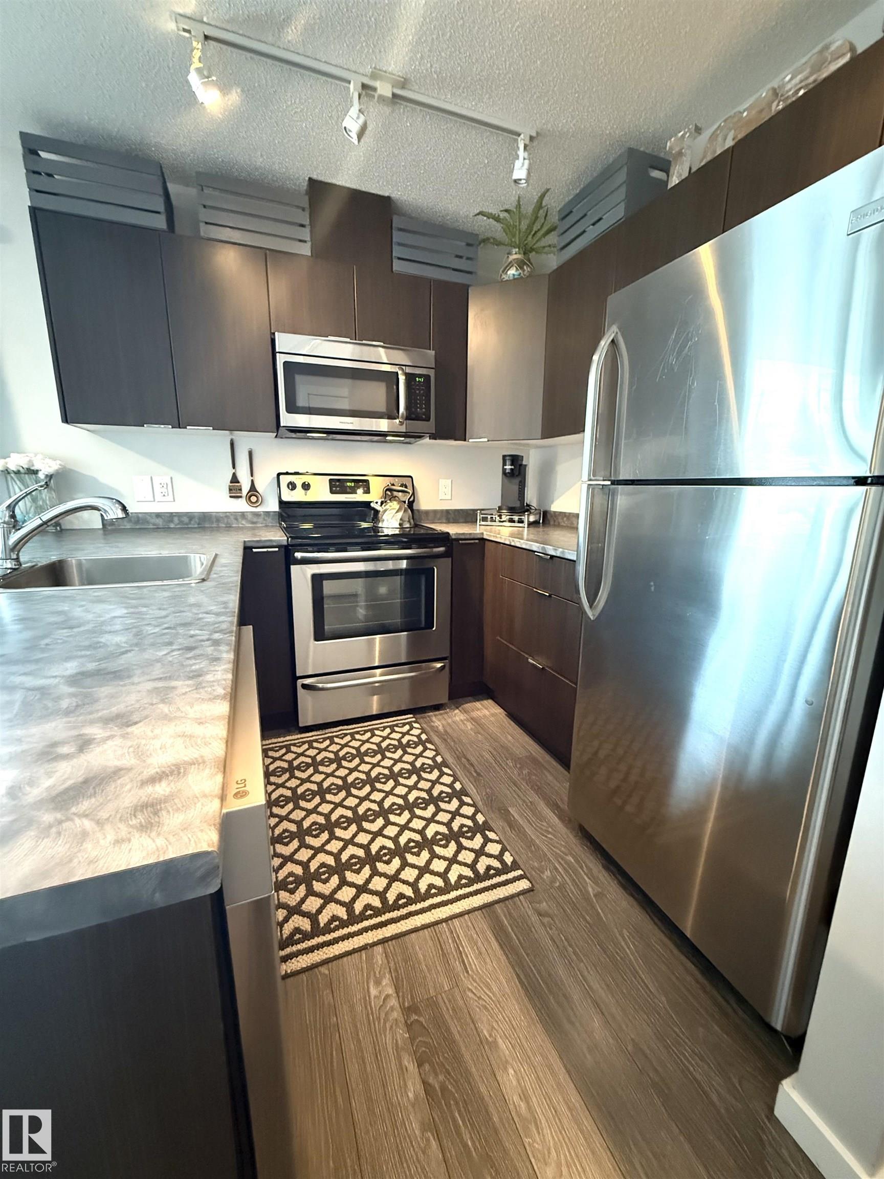 Photo 9 at 217 - 610 Calahoo Road, City Centre, Spruce Grove