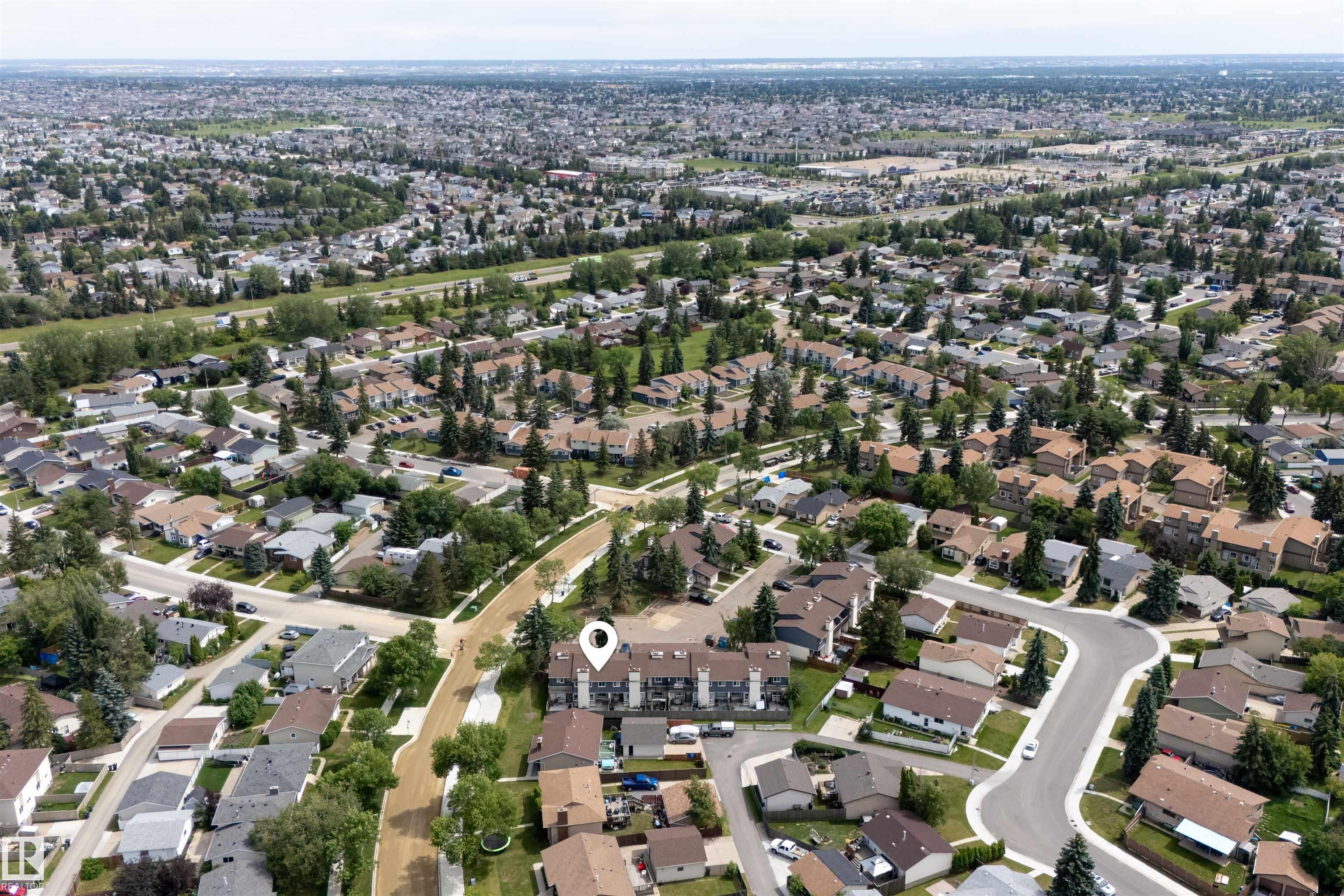 Photo 36 at 17136 100 Street NW, Baturyn, Edmonton