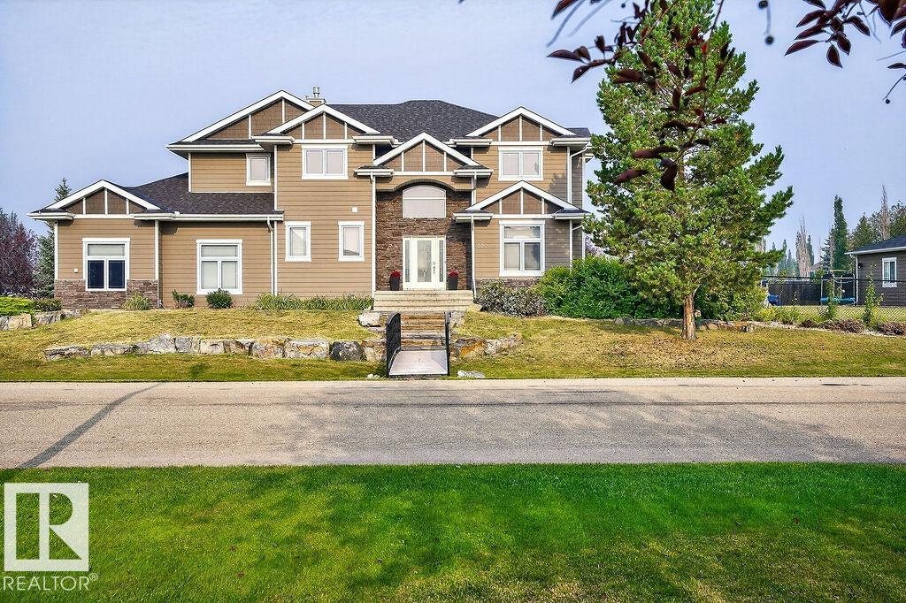 Photo 2 at 32 Greenfield Circle, South Fort, Fort Saskatchewan