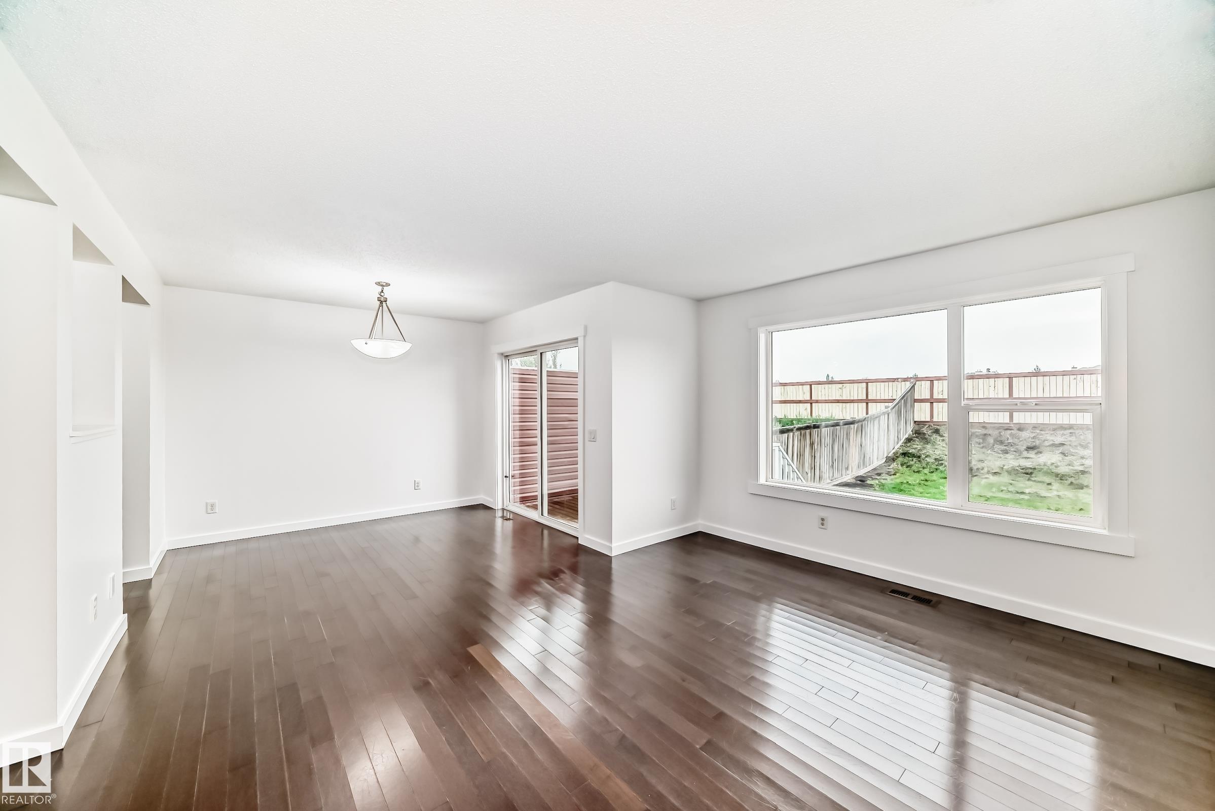 Photo 17 at 359 Simmonds Way, Southfork, Leduc