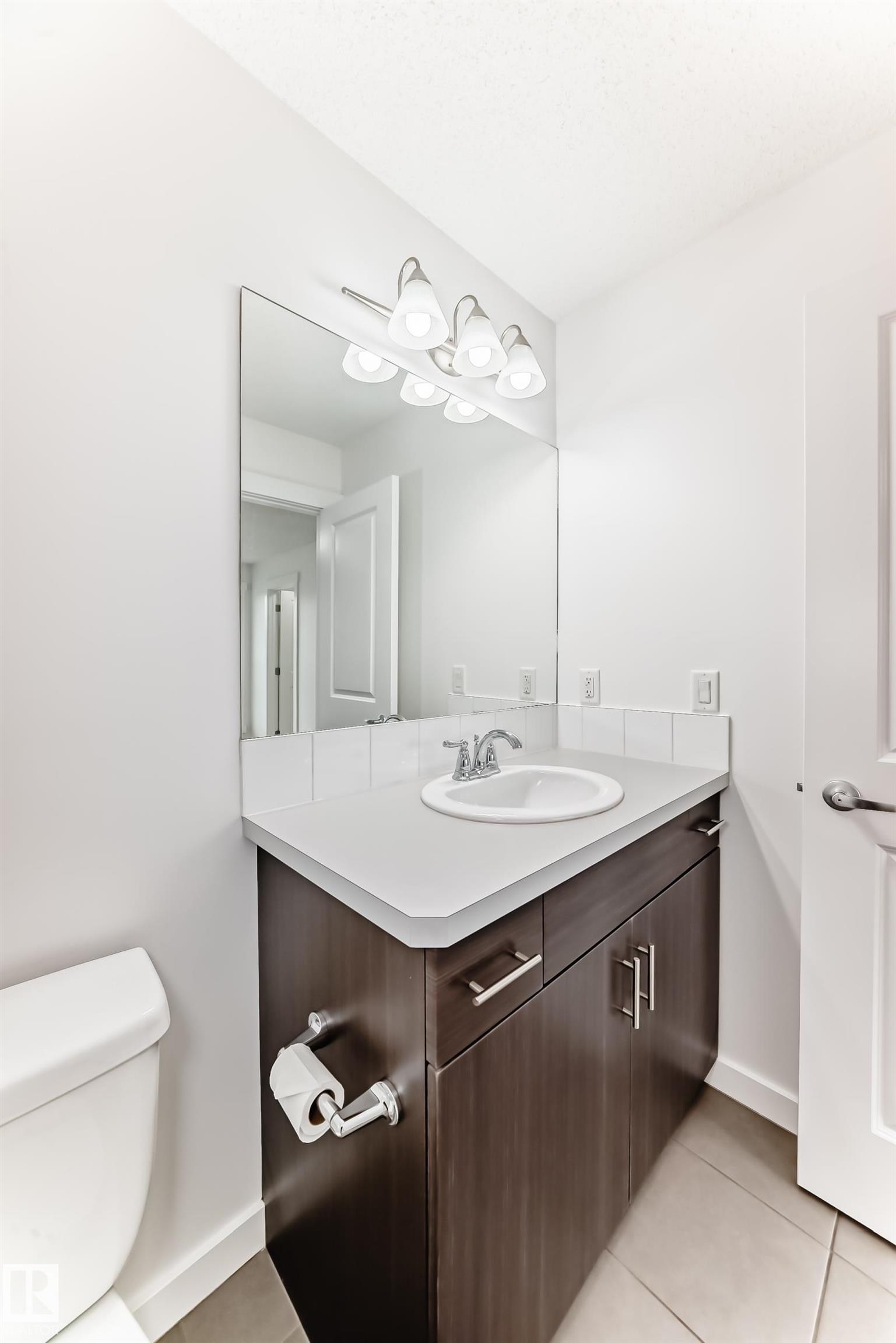 Photo 32 at 359 Simmonds Way, Southfork, Leduc