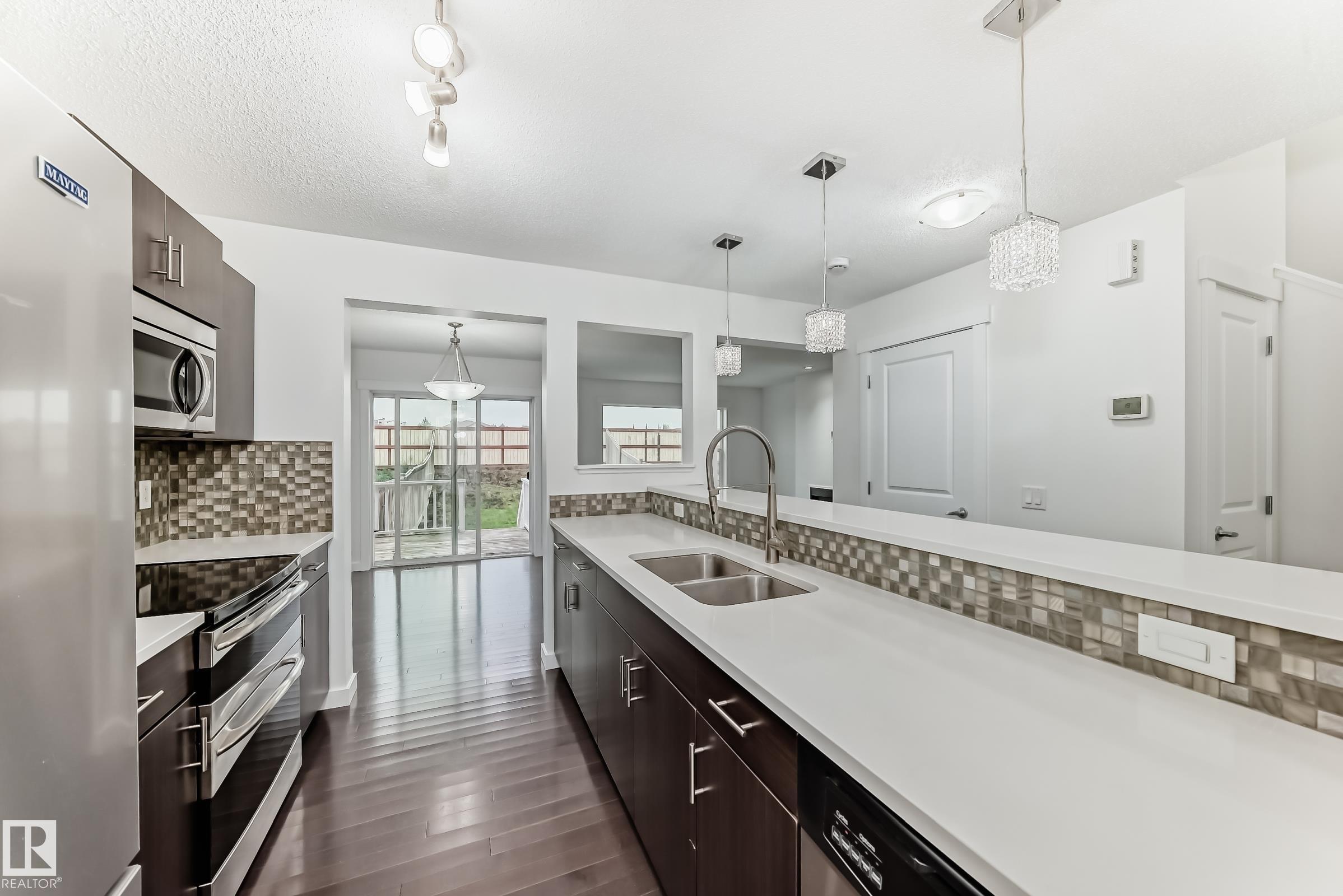 Photo 5 at 359 Simmonds Way, Southfork, Leduc