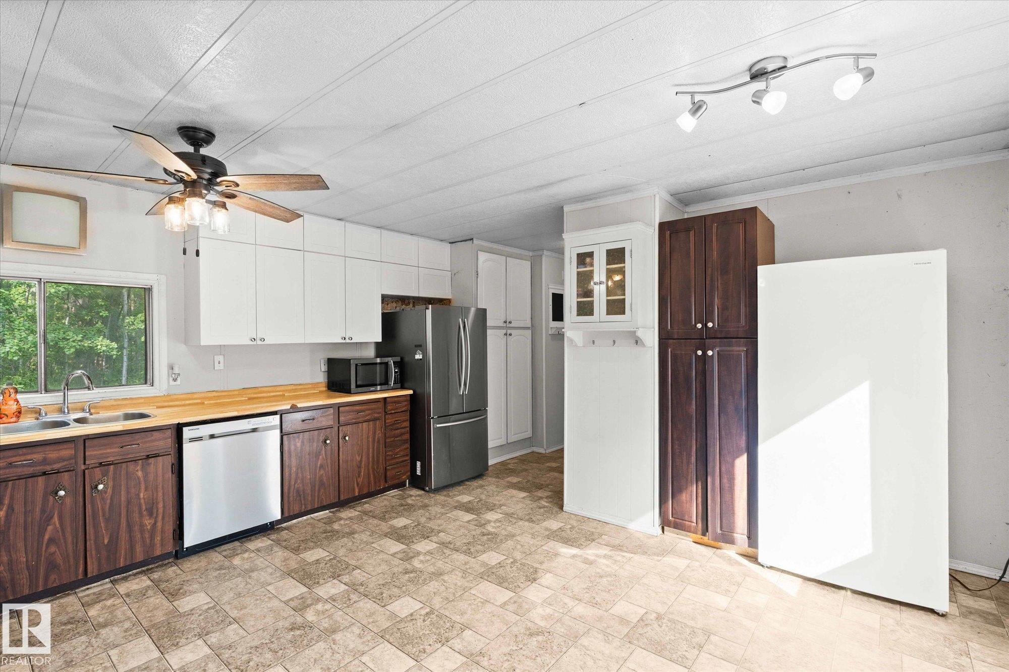 Photo 26 at 327 - 53319 Rge Road 31, Meso West I, Rural Parkland County