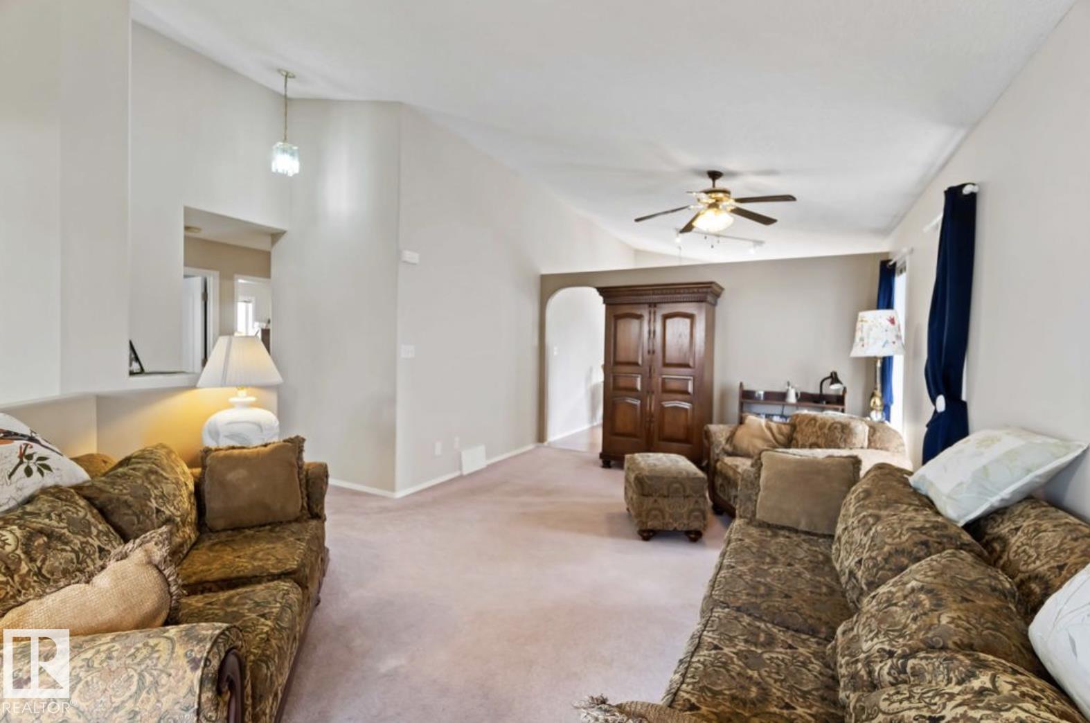 Photo 9 at 19 Westwood Green, Westpark, Fort Saskatchewan