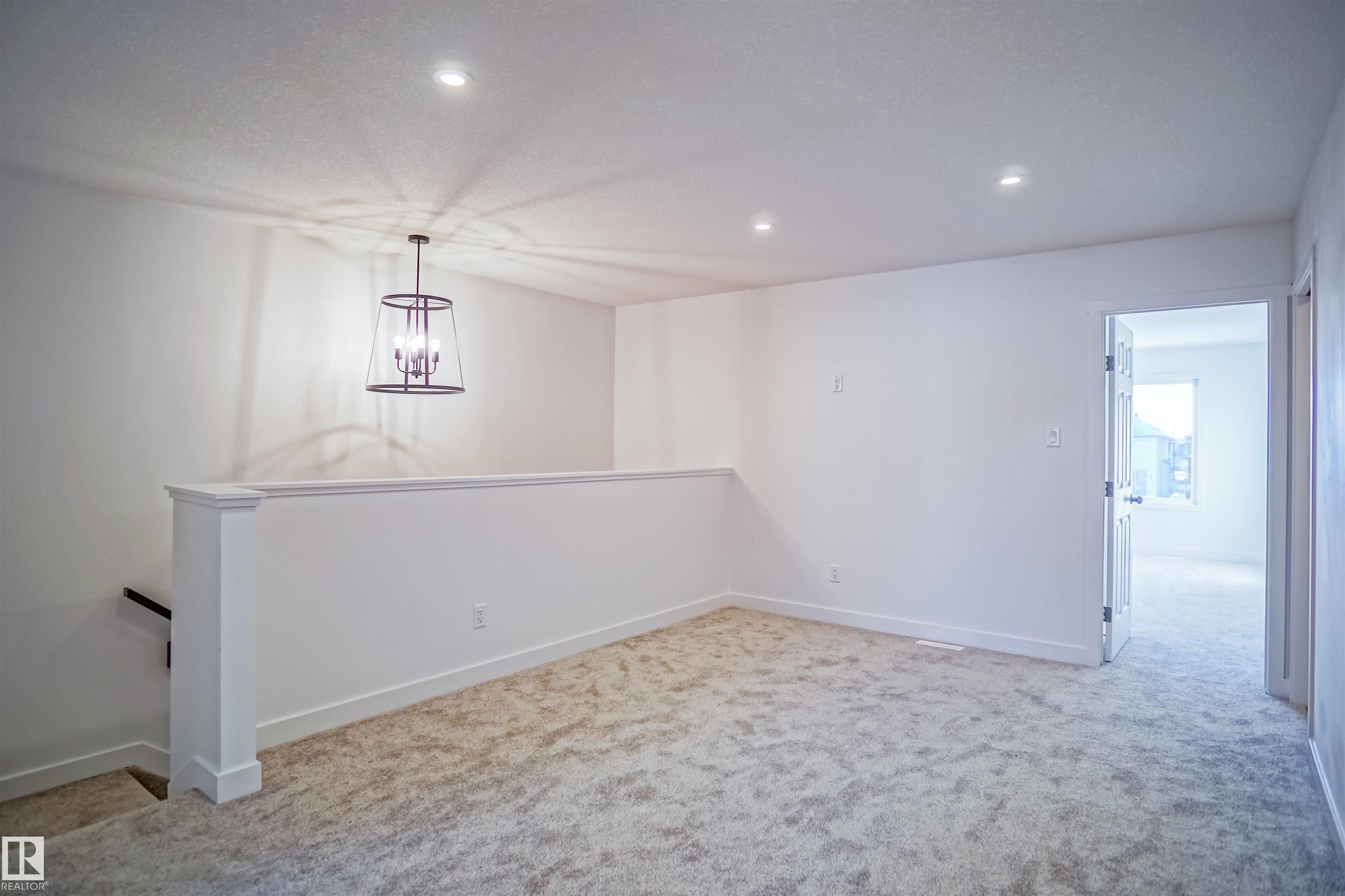 Photo 14 at 193 Caledon Crescent, Copperhaven, Spruce Grove