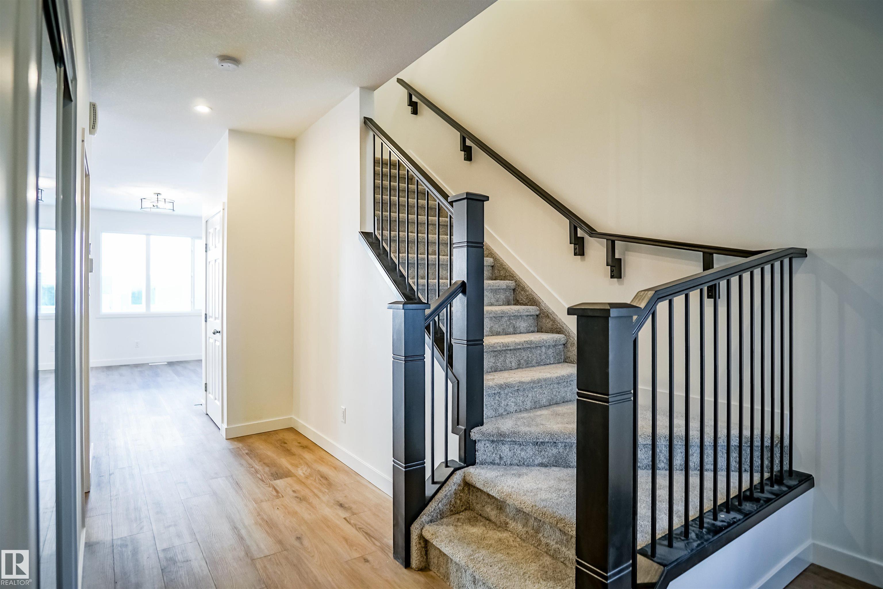 Photo 3 at 193 Caledon Crescent, Copperhaven, Spruce Grove