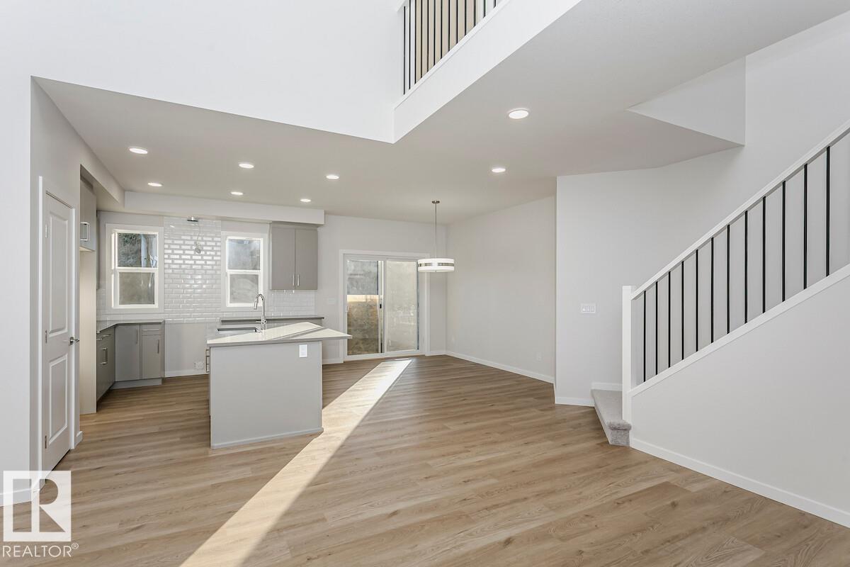 Picture for 4519 Warbler LO NW