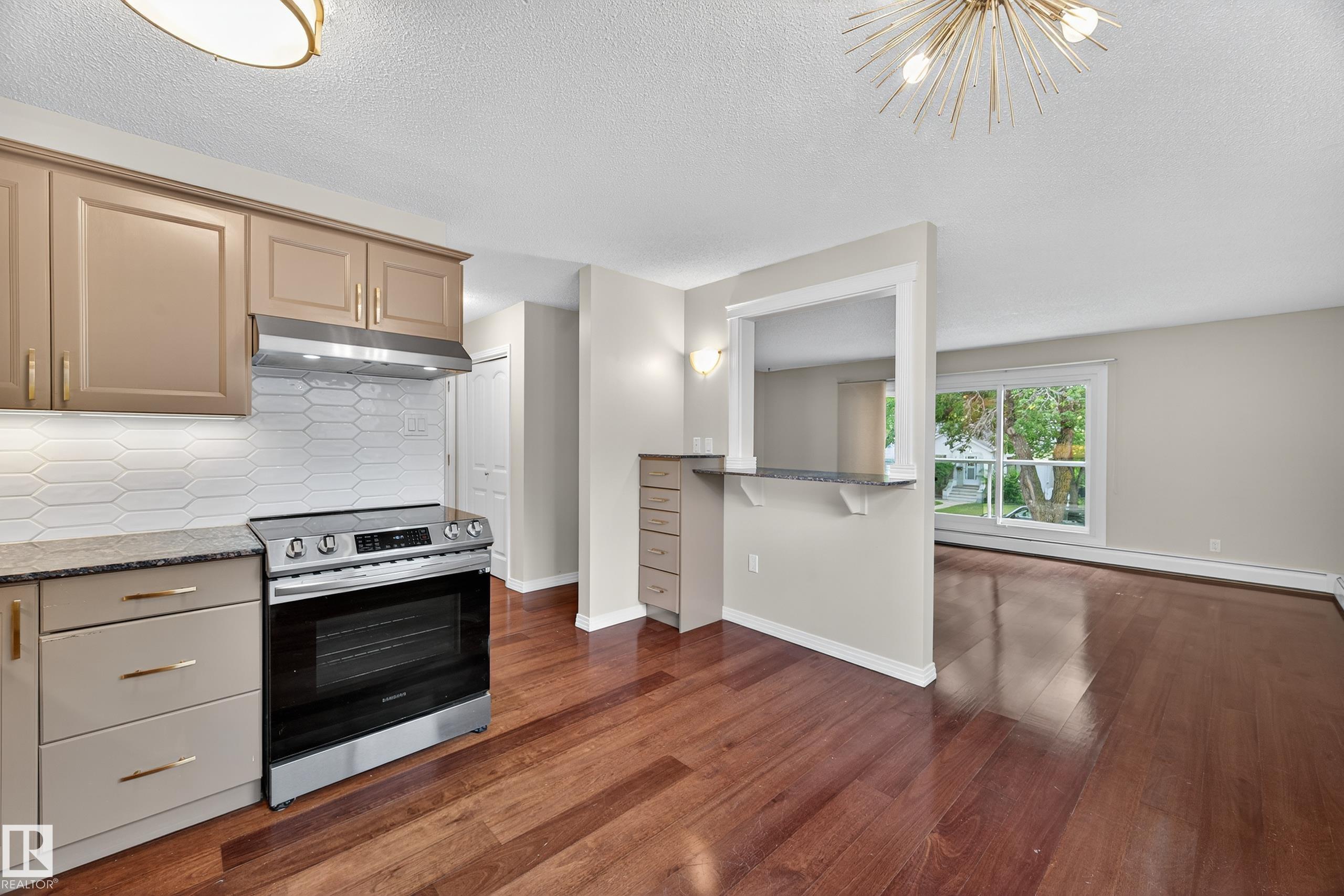 Photo 12 at 202 - 10746 80 Avenue NW, Queen Alexandra, Edmonton