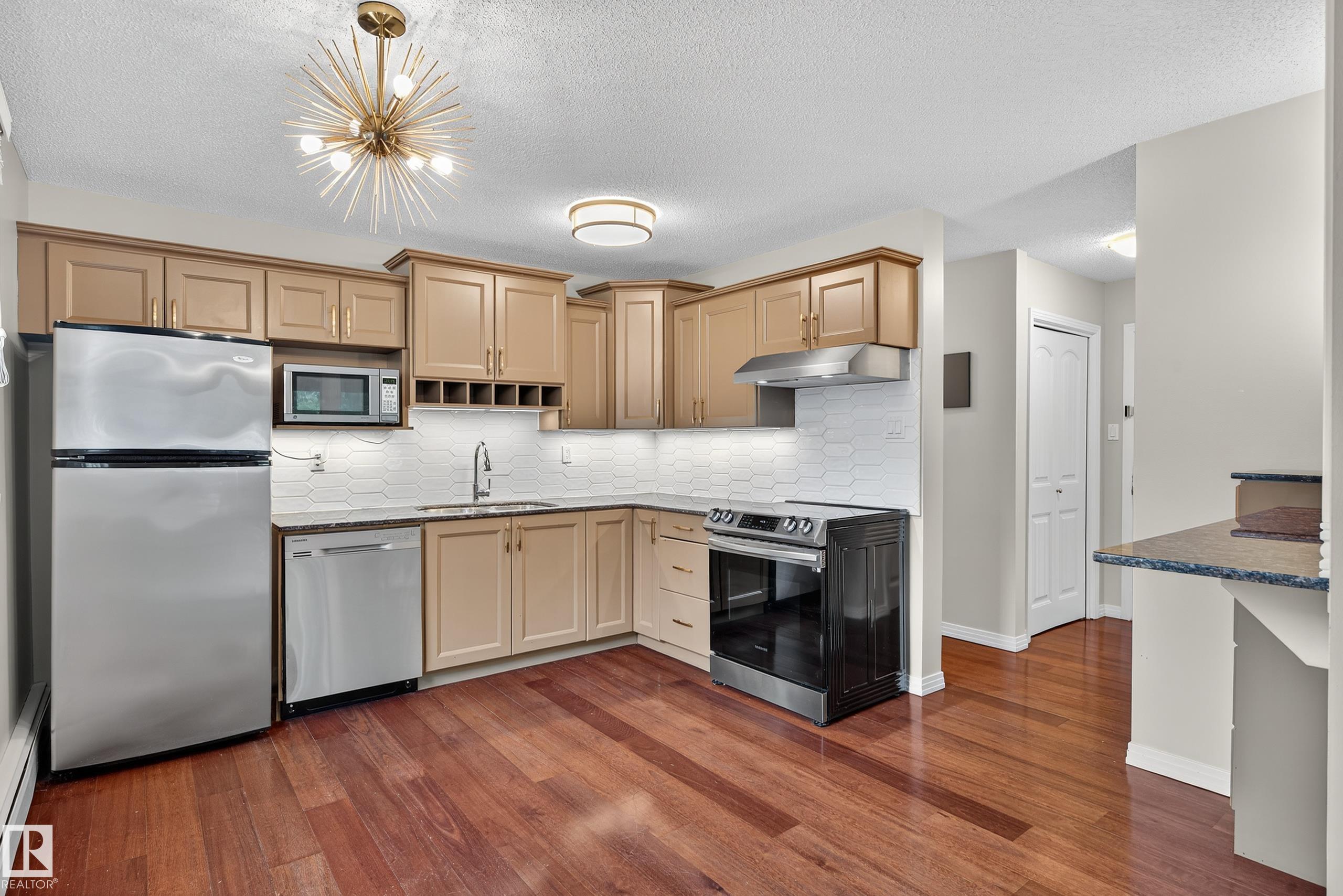 Picture for #202 10746 80 AV NW