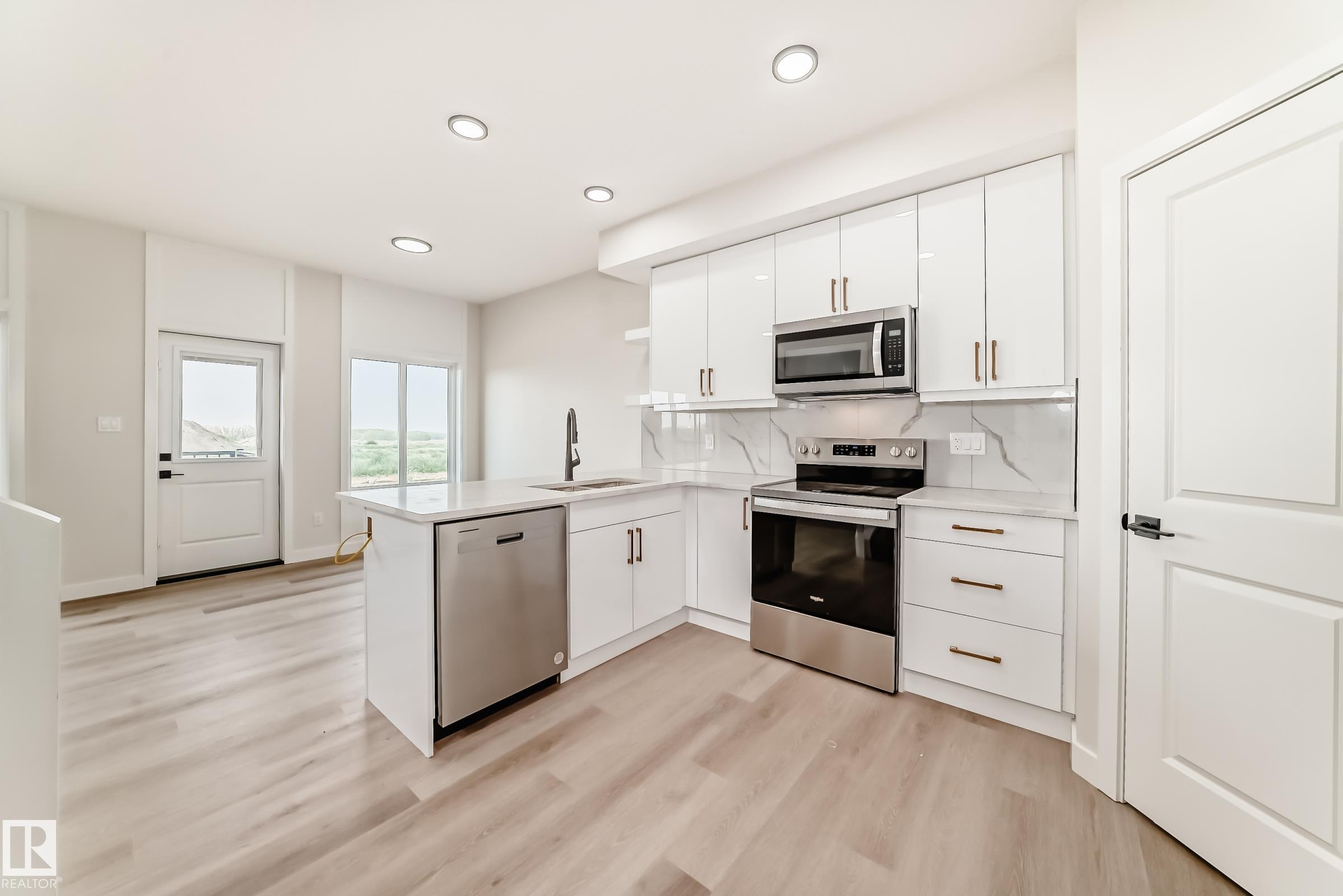 Photo 6 at 49 Patriot Way, Prescott, Spruce Grove