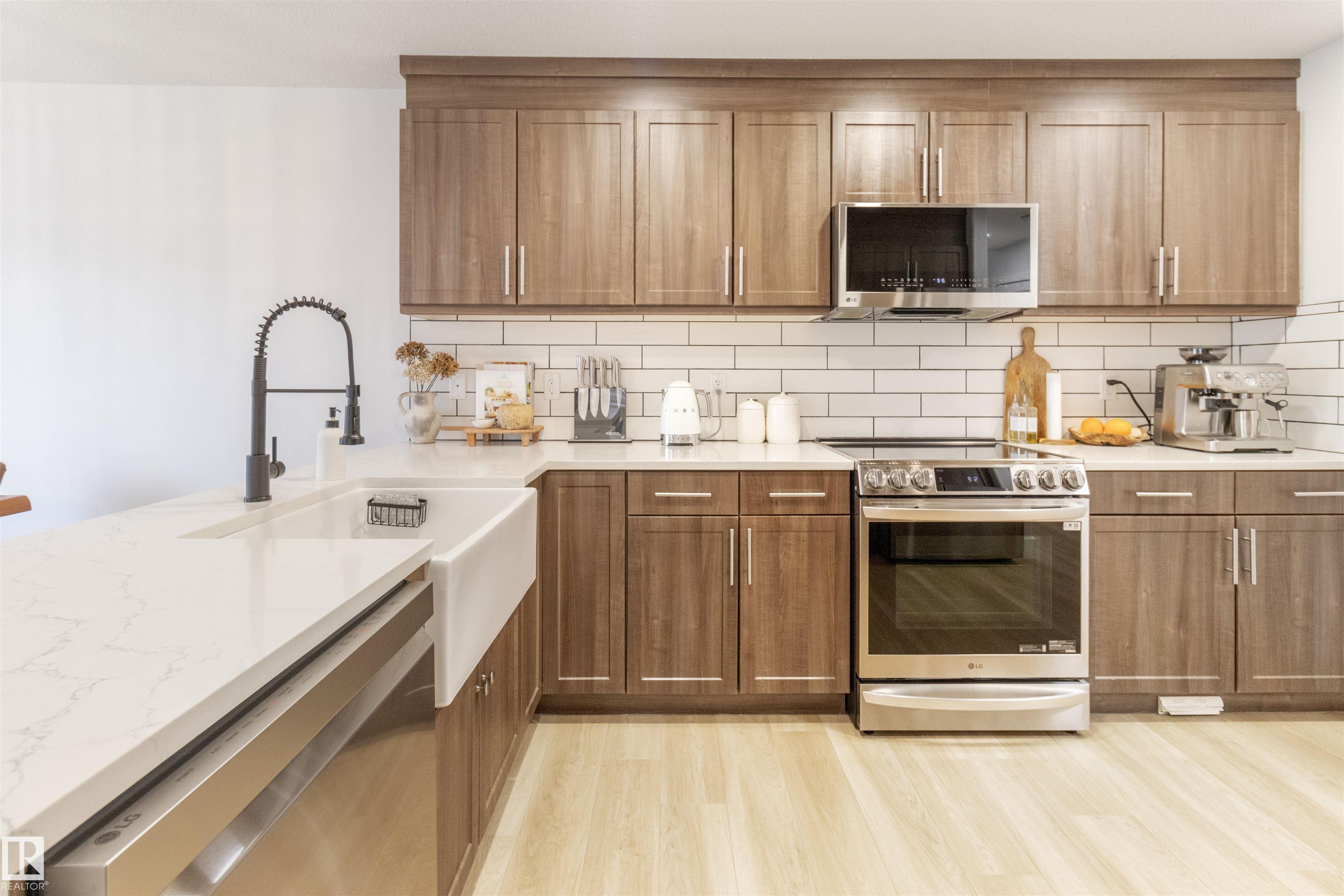 Photo 11 at 1063 Foxwood Crescent, Foxboro, Sherwood Park