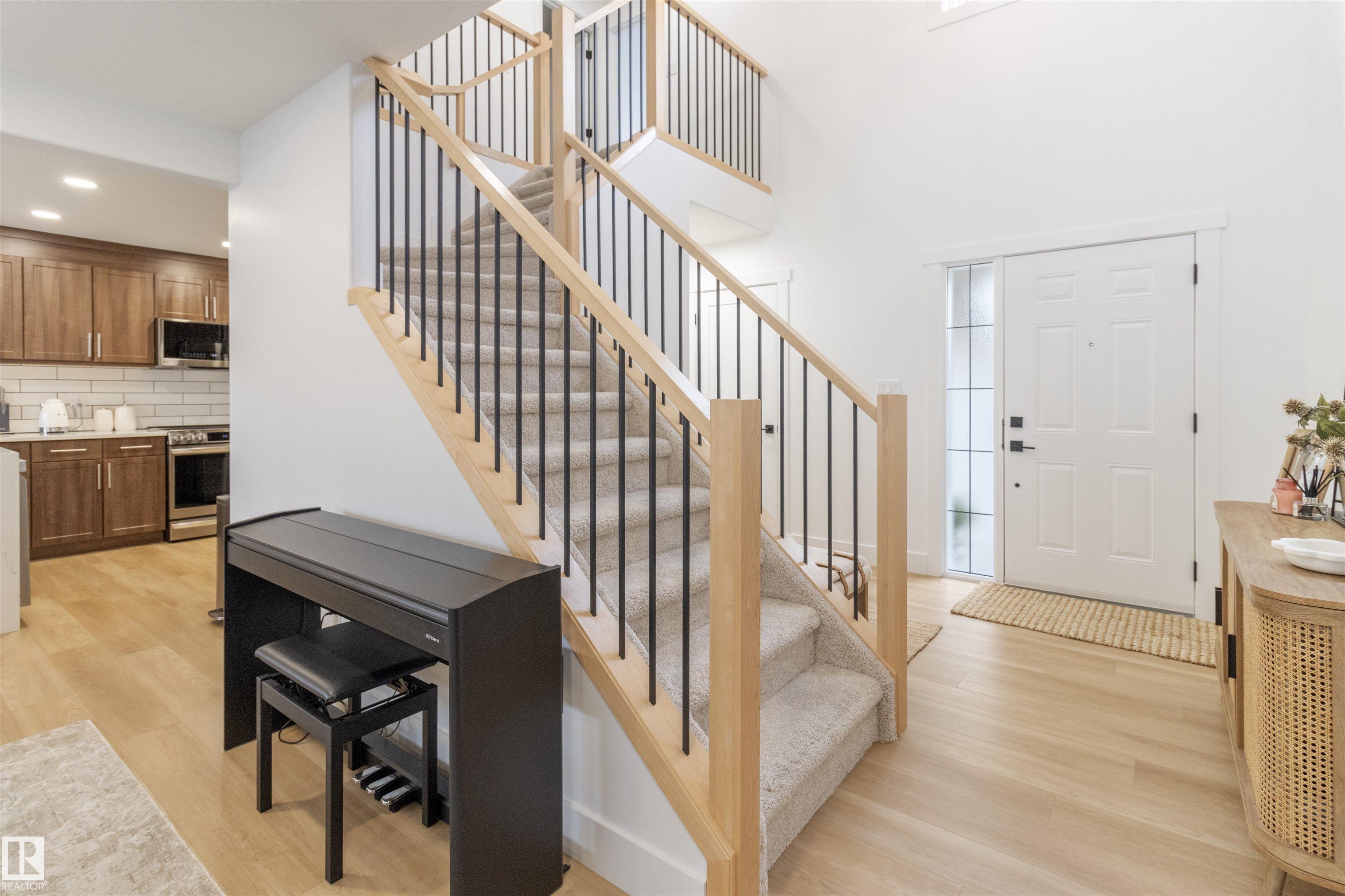 Photo 3 at 1063 Foxwood Crescent, Foxboro, Sherwood Park