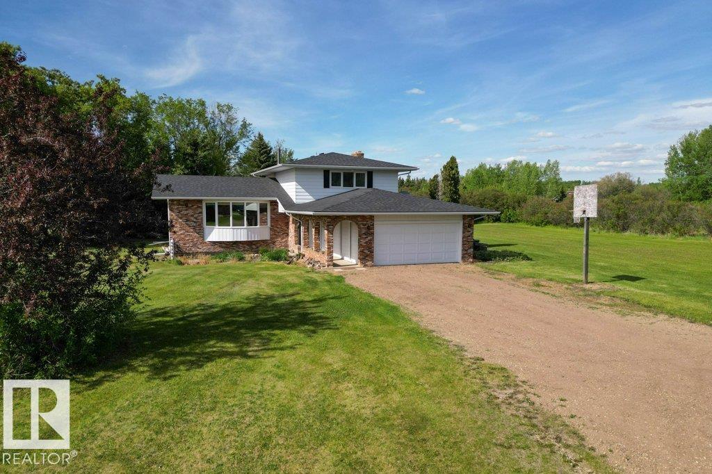 Photo 2 at 14 - 53111 Rge Road 220, Artesian Estates, Rural Strathcona County