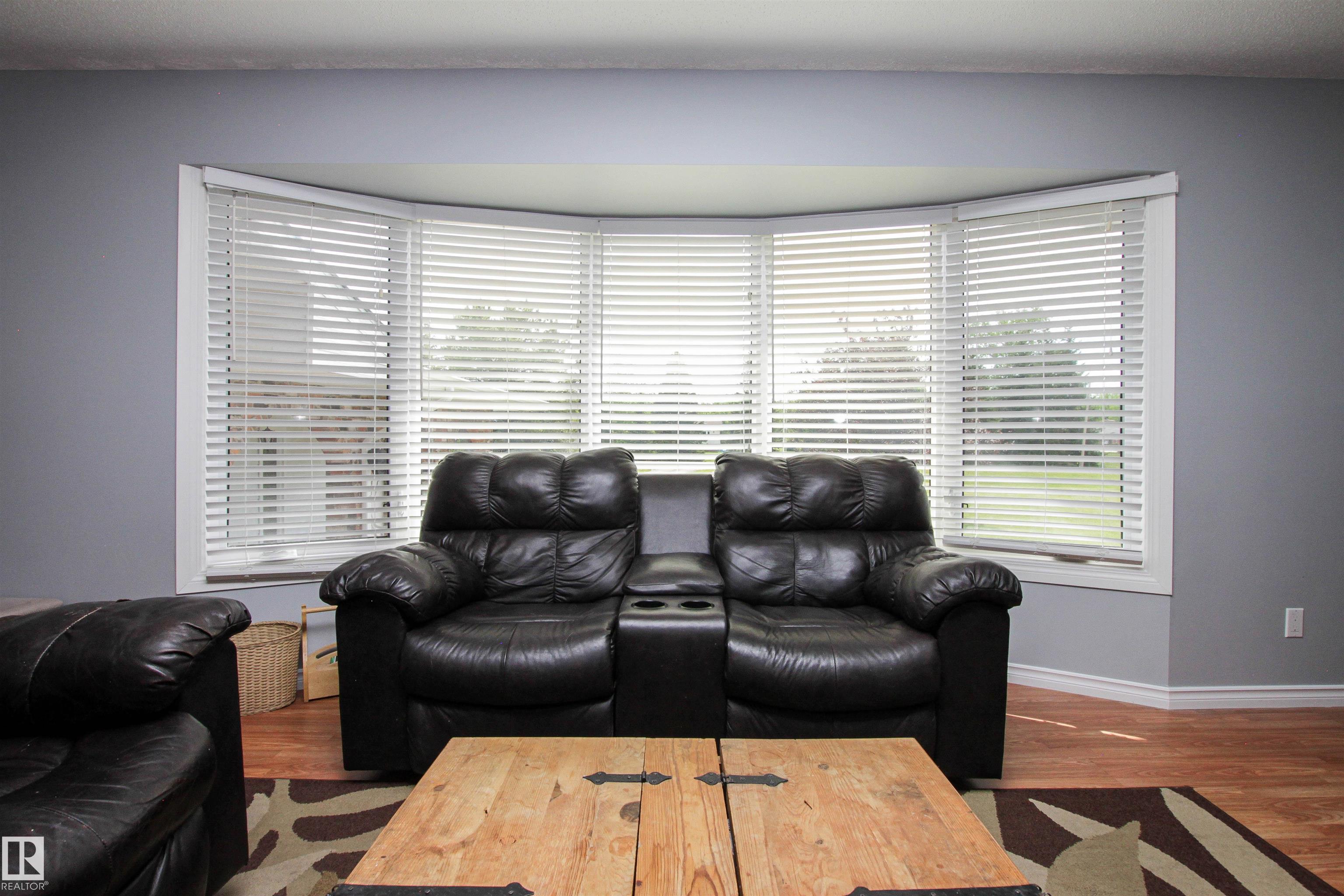 Photo 14 at 14 - 53111 Rge Road 220, Artesian Estates, Rural Strathcona County