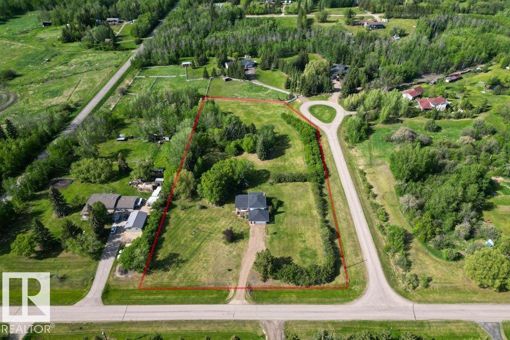 Photo 5 at 14 - 53111 Rge Road 220, Artesian Estates, Rural Strathcona County