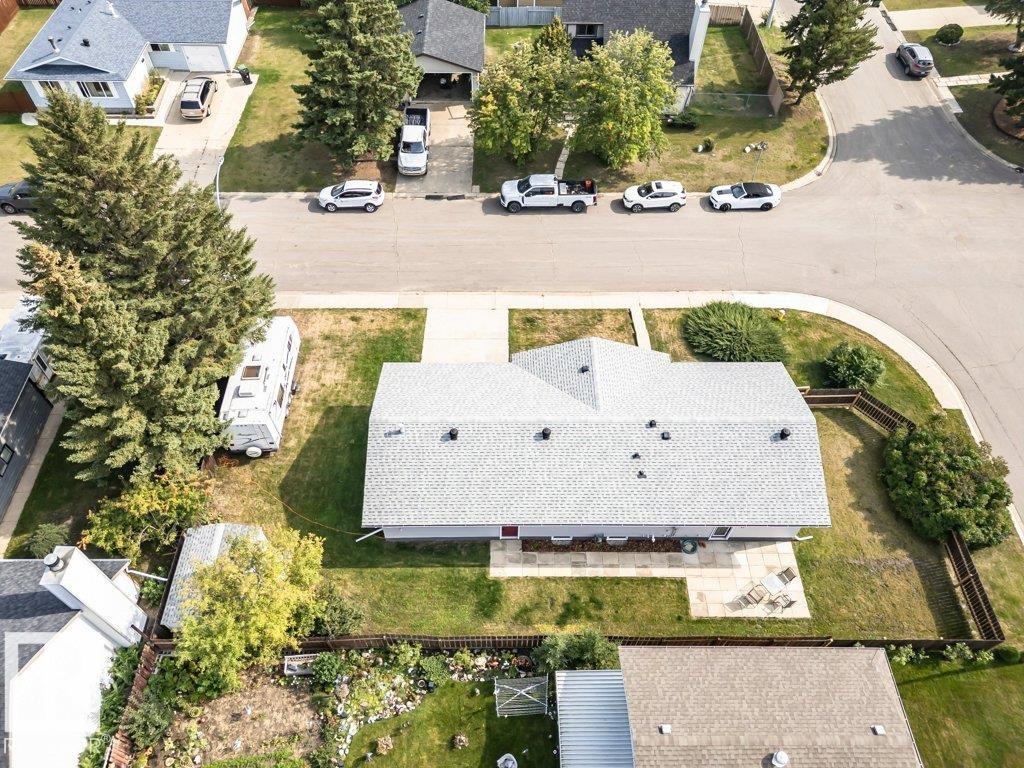 Photo 2 at 8518 98 Avenue, Pineview Fort Sask., Fort Saskatchewan