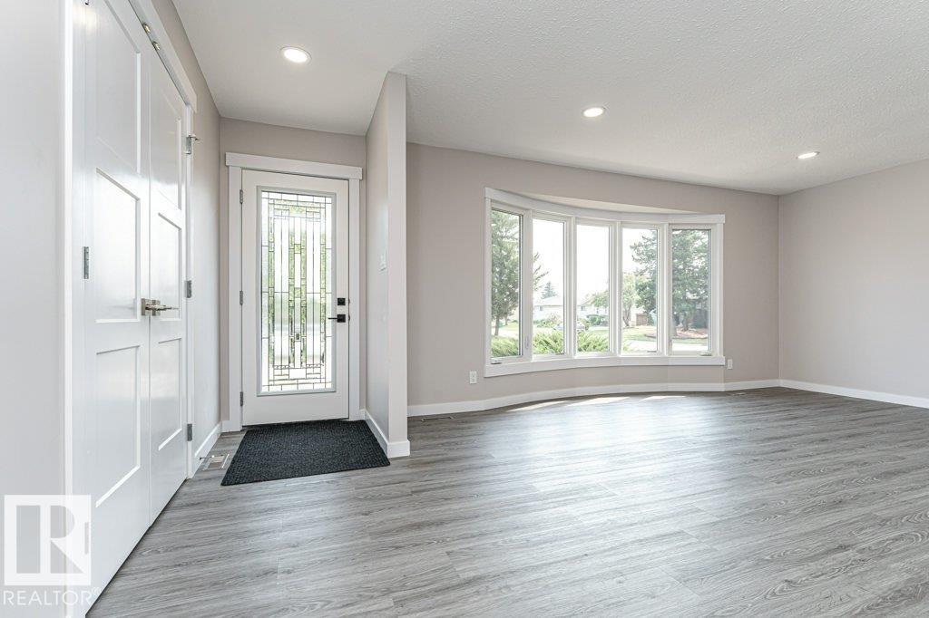 Photo 15 at 8518 98 Avenue, Pineview Fort Sask., Fort Saskatchewan