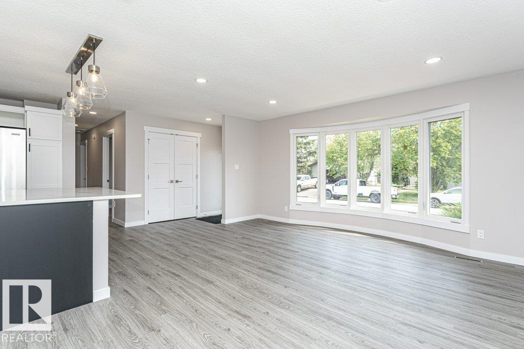 Photo 16 at 8518 98 Avenue, Pineview Fort Sask., Fort Saskatchewan