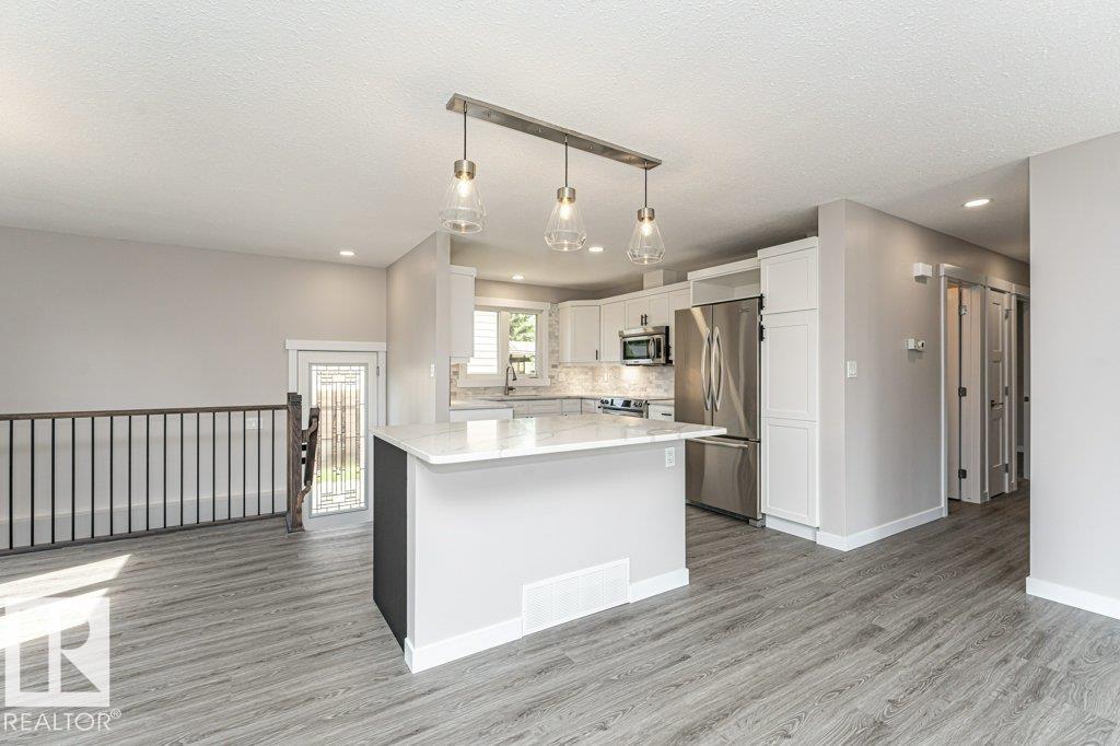 Photo 18 at 8518 98 Avenue, Pineview Fort Sask., Fort Saskatchewan