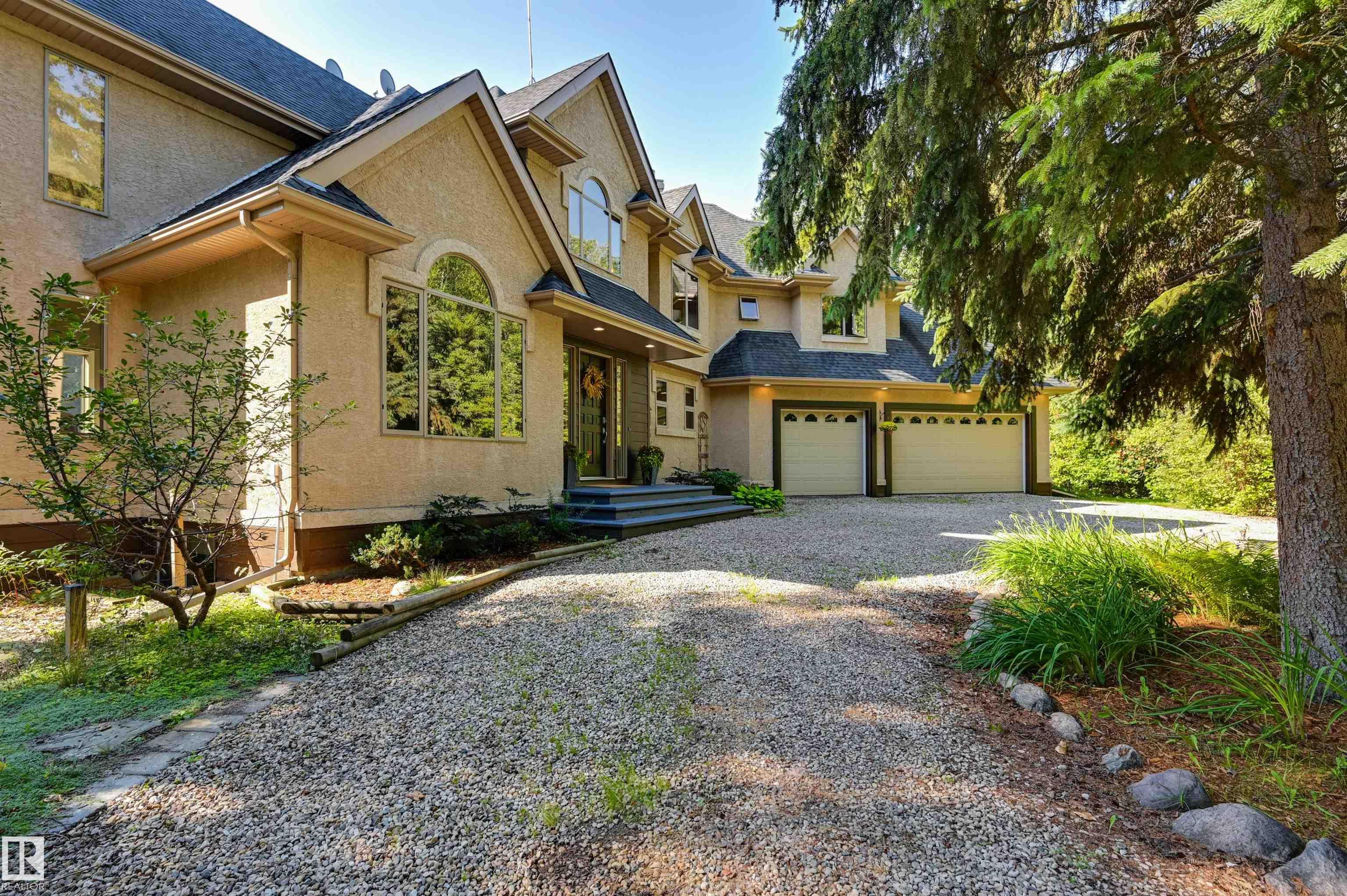 Photo 3 at 11 - 27107 Twp Road 510, Mistik Ridge, Rural Parkland County
