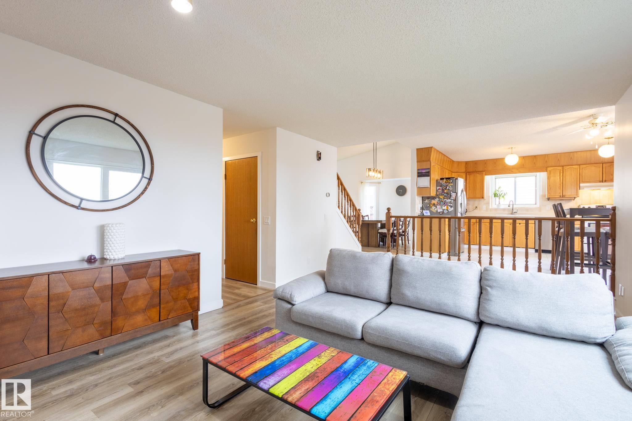 Photo 13 at 7640 158a Avenue NW, Mayliewan, Edmonton