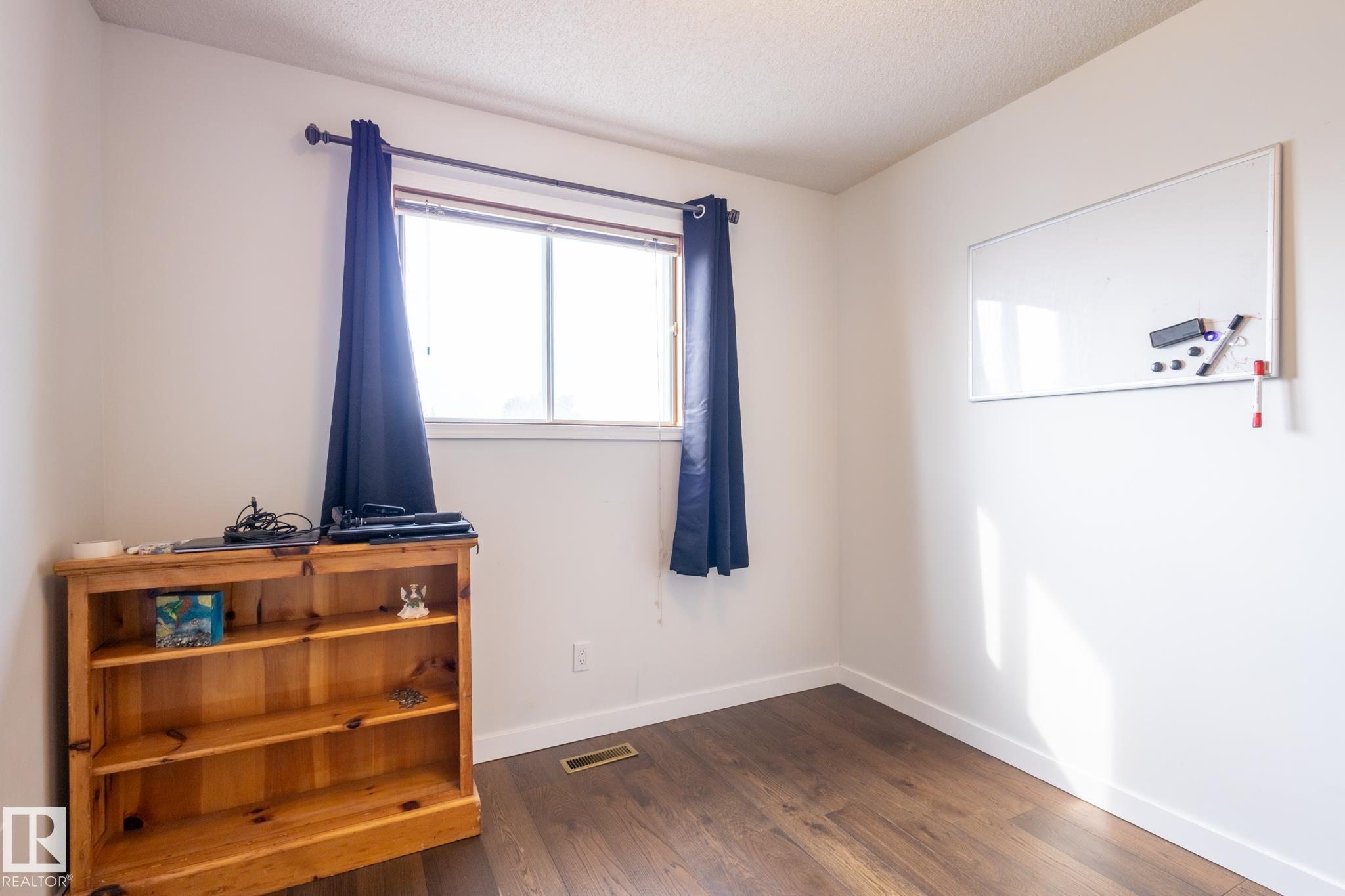Photo 29 at 7640 158a Avenue NW, Mayliewan, Edmonton