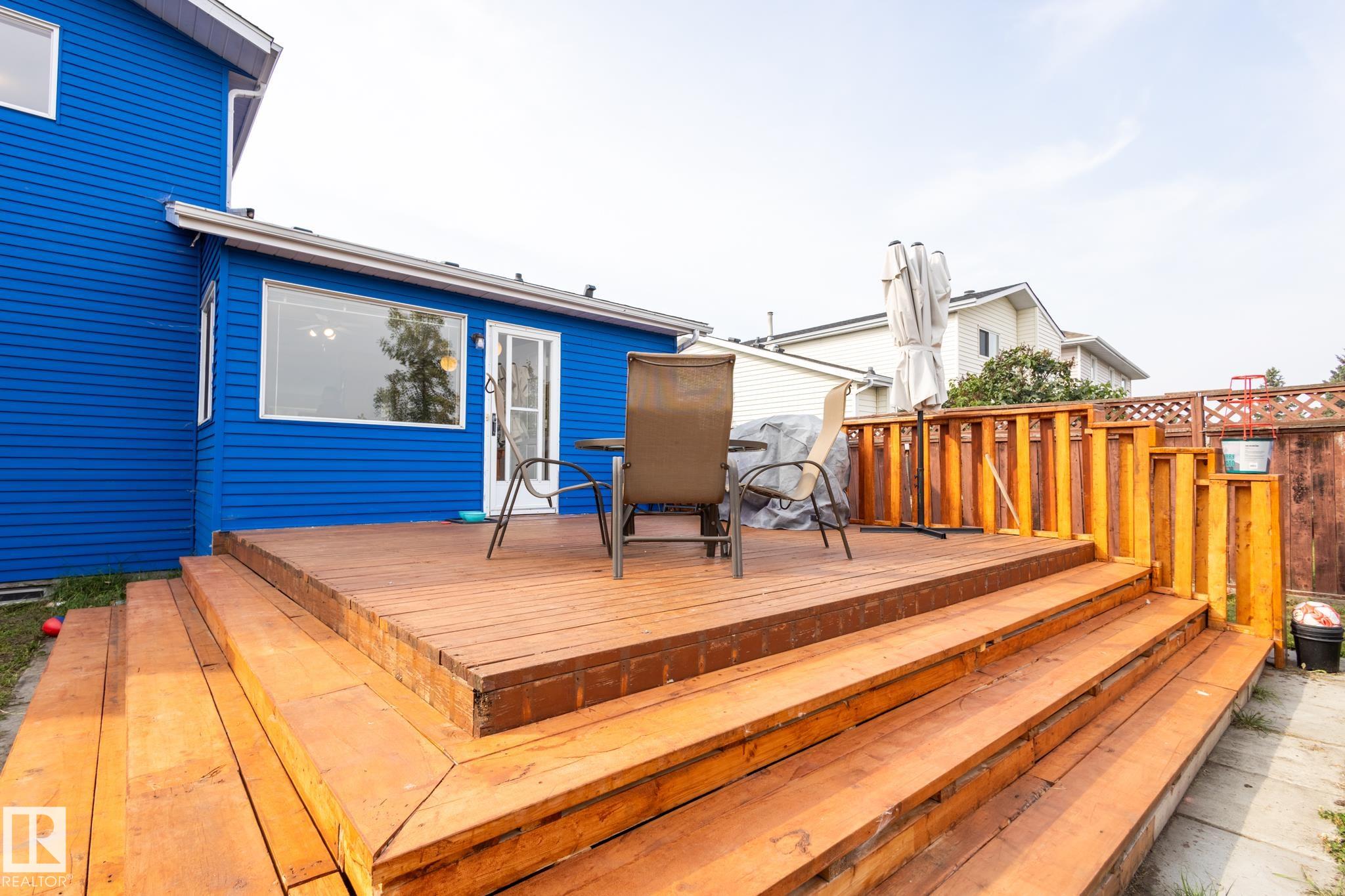 Photo 37 at 7640 158a Avenue NW, Mayliewan, Edmonton