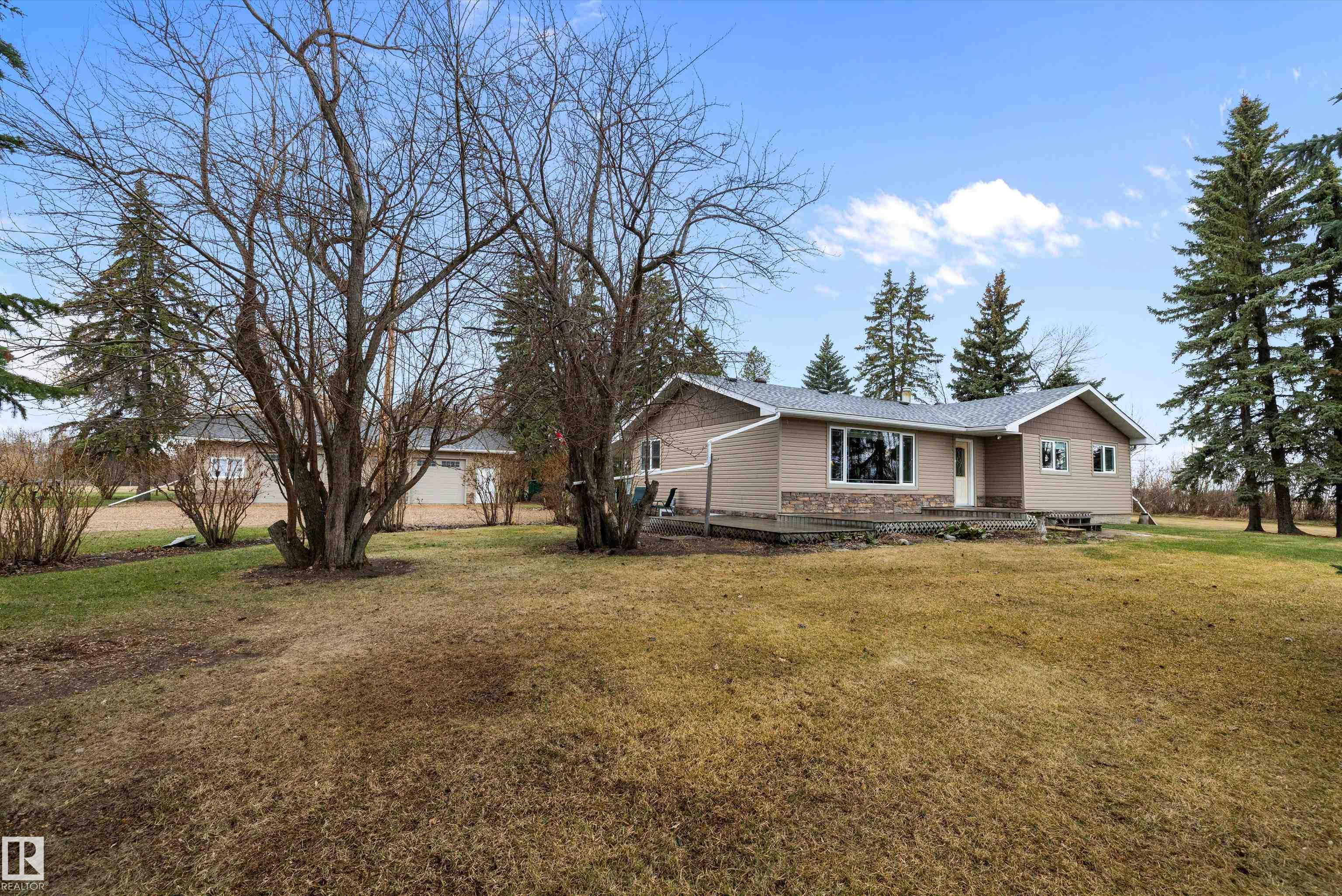 Photo 31 at 55518 & 55516 Rge Road 250, None, Rural Sturgeon County