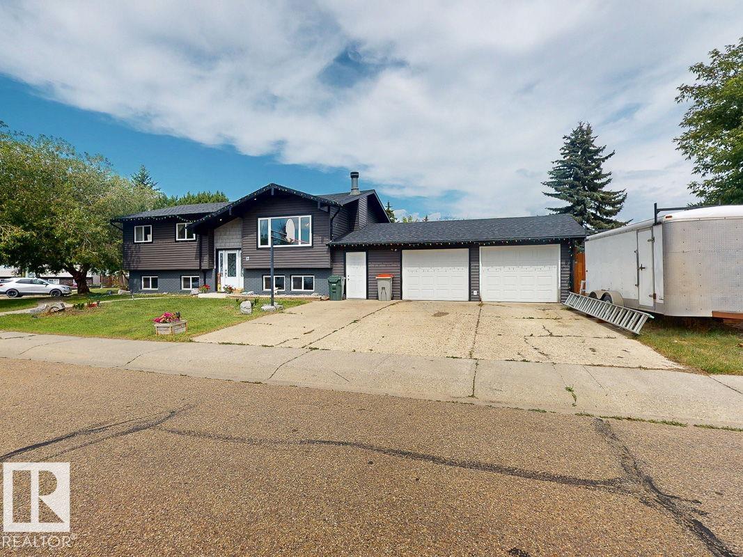12 Garden Valley Drive, Southridge, Stony Plain 