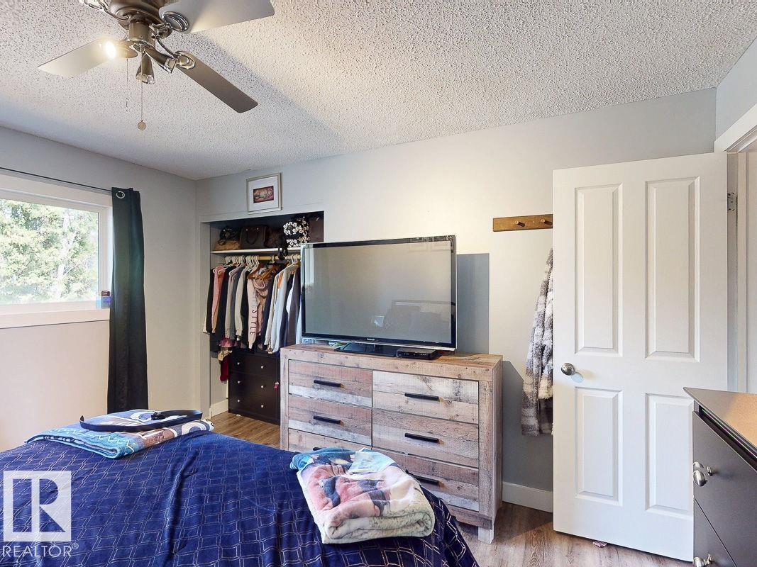 Photo 32 at 12 Garden Valley Drive, Southridge, Stony Plain